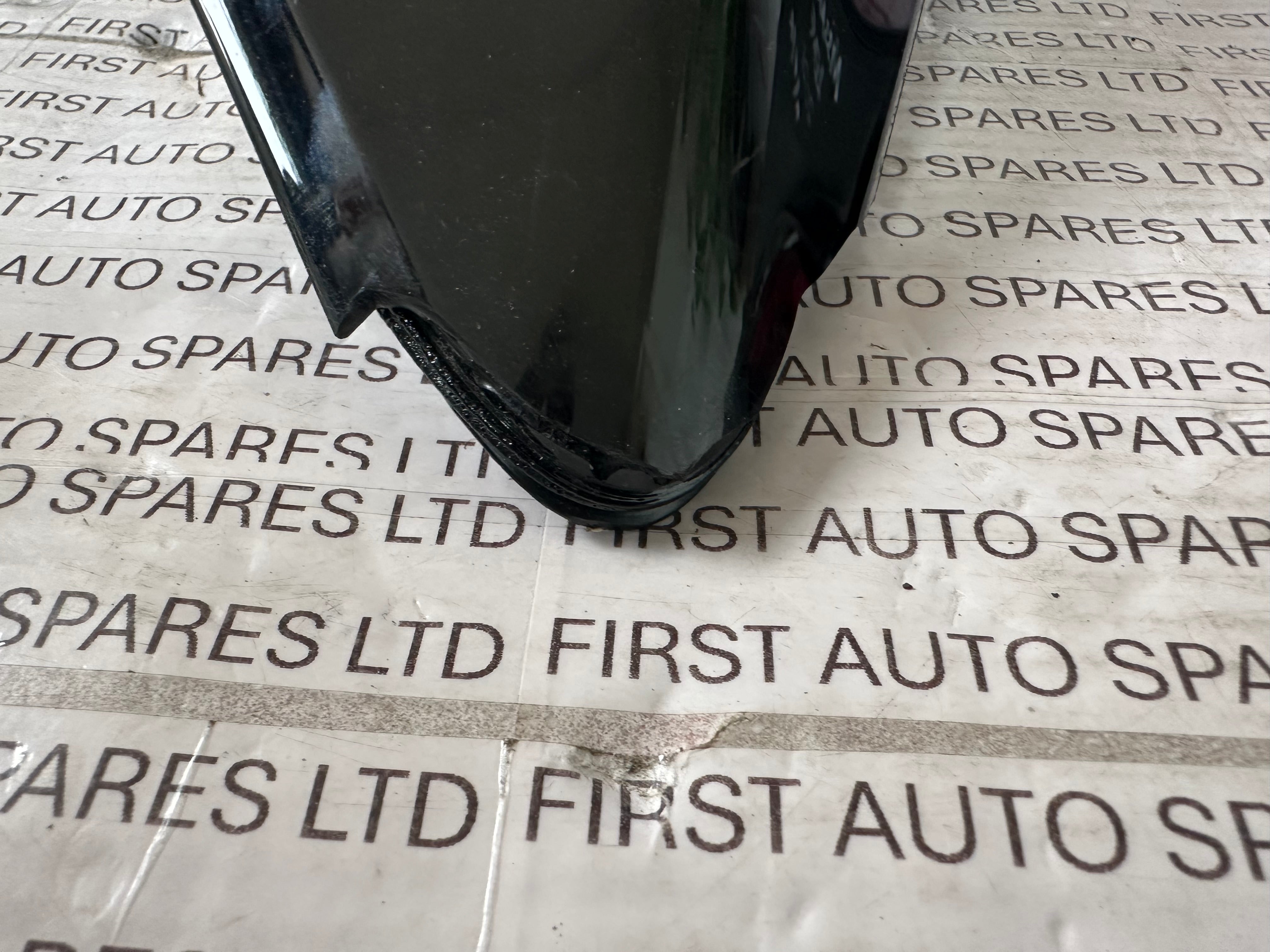 TOYOTA Yaris 2023 Outer Left Rear Tail Light (81560-0DE20)