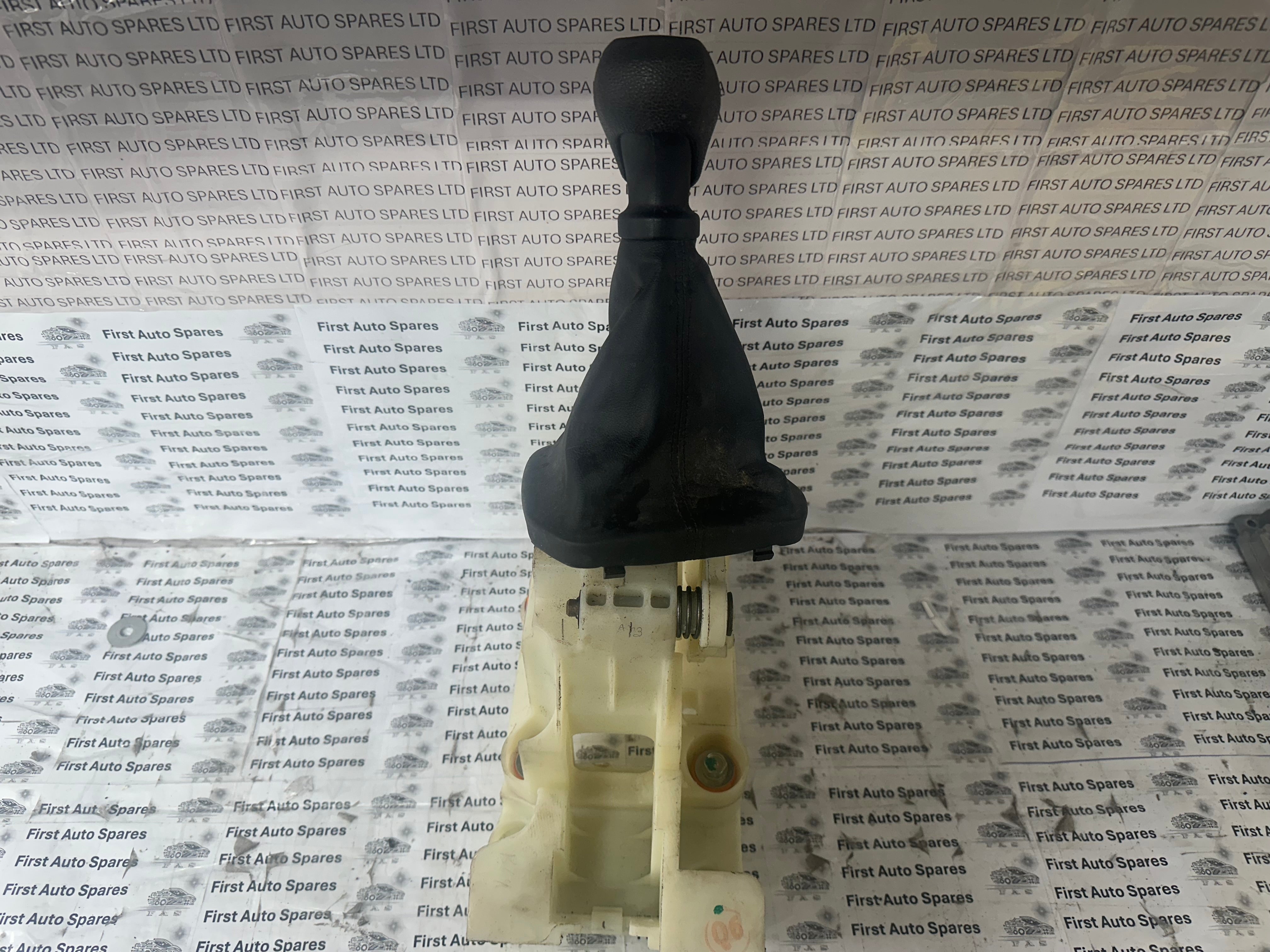 Hyundai i10 2016 & Kia Manual Gear Selector MK3 2016 (43700-XXXXX)