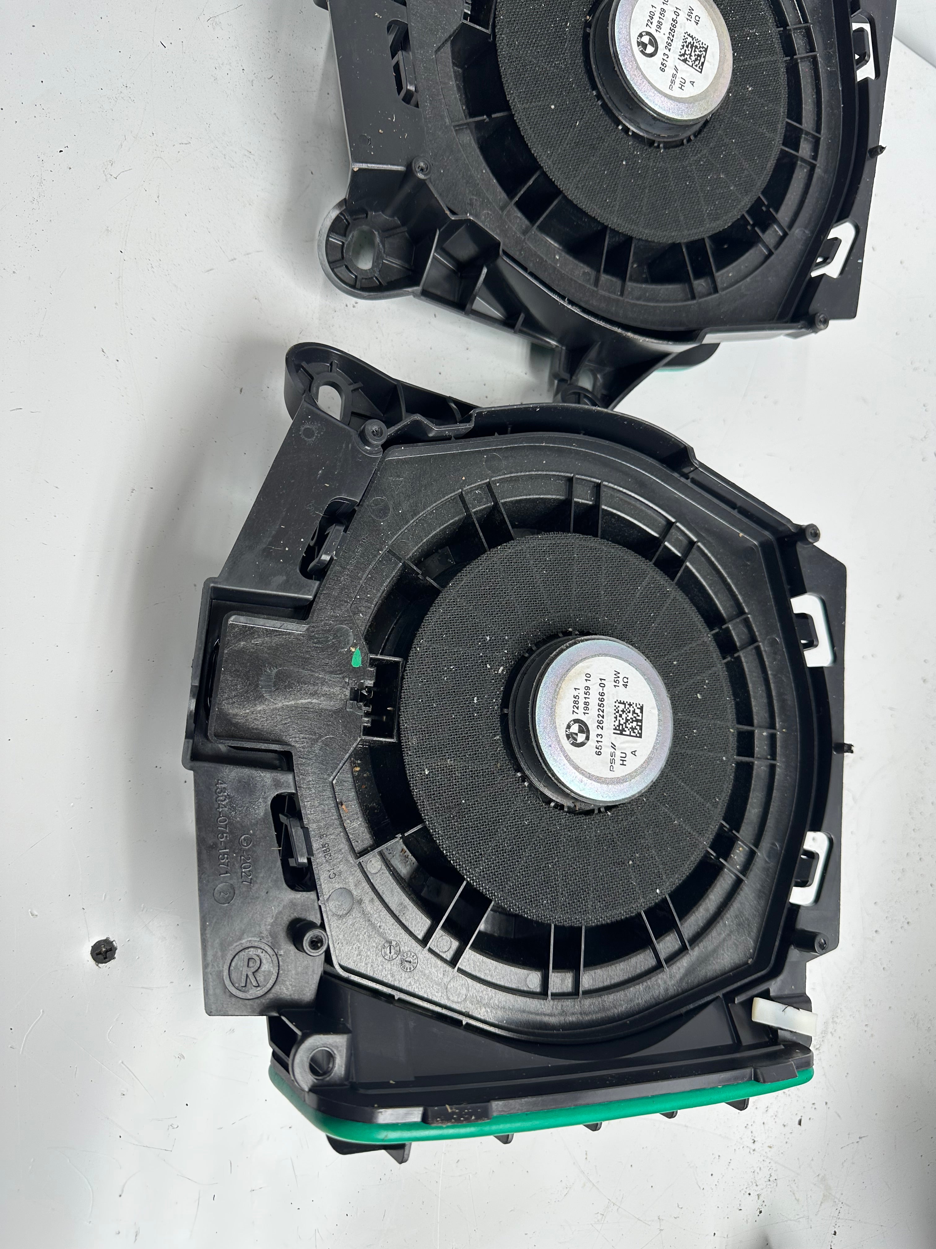 BMW 3 Series G20 G21 Right & Left Subwoofer Bass Speakers (6513 2622566-01) (6513 2622565-01)