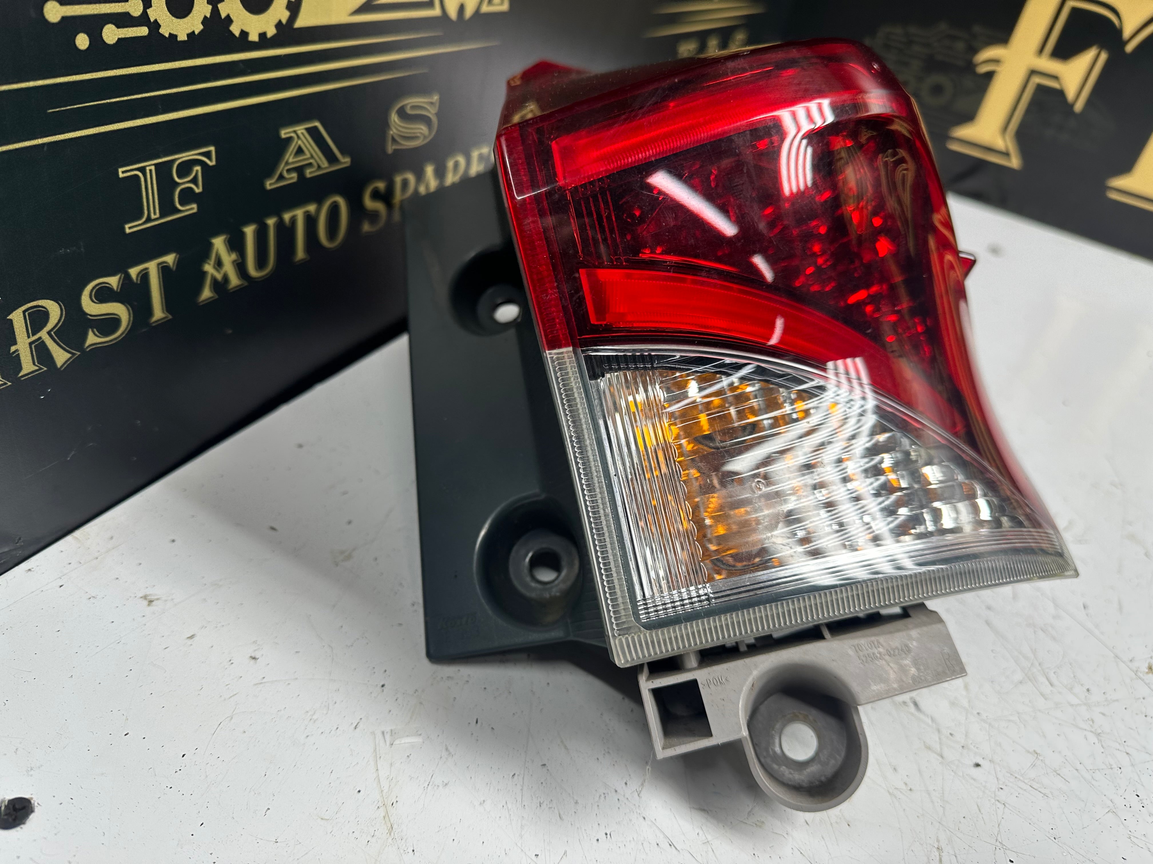 Toyota Auris 2017 Right Rear Tail Light (02-353)
