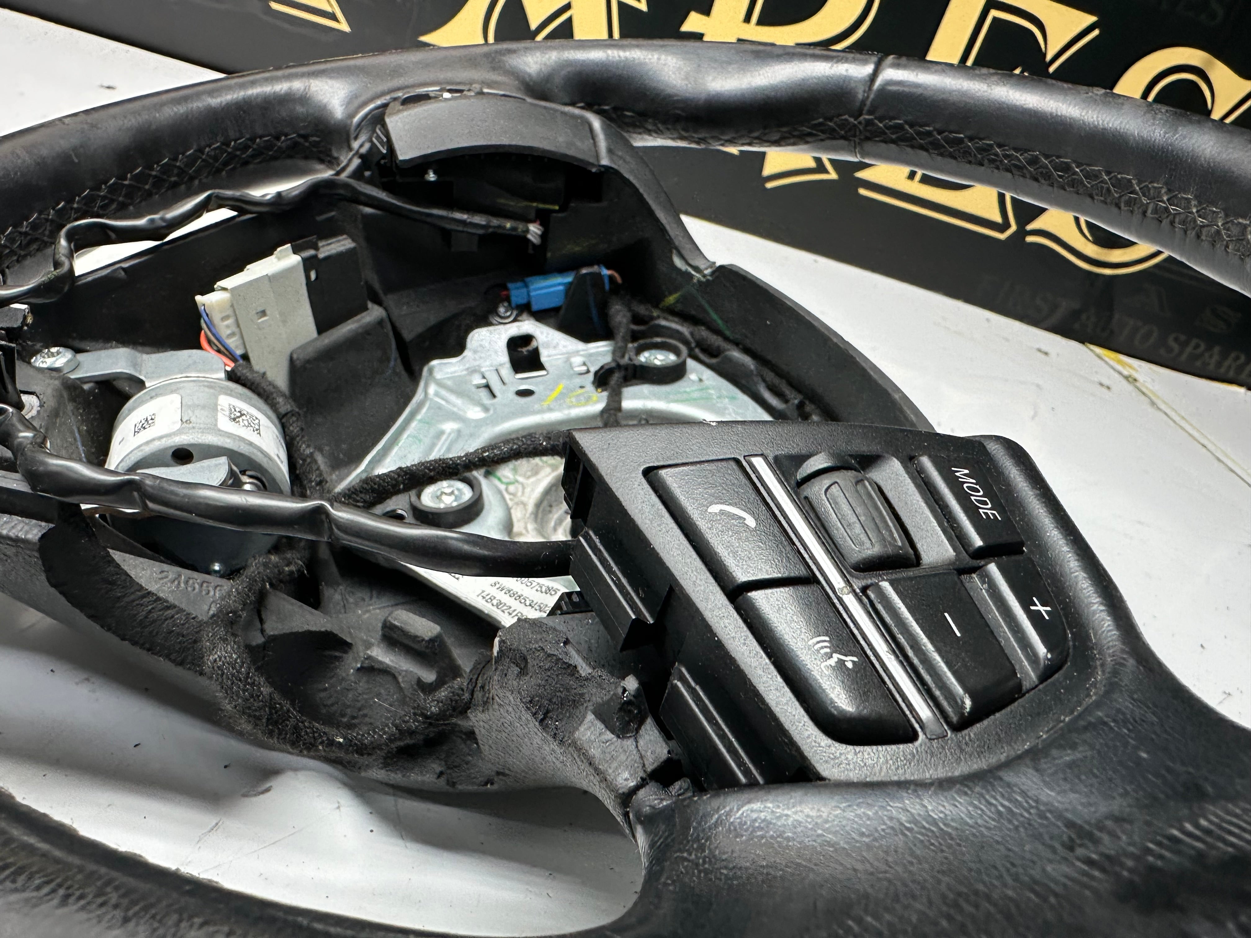 BMW F15 X5 2013–2016 Multifunction Leather Steering Wheel (2460575385-02)