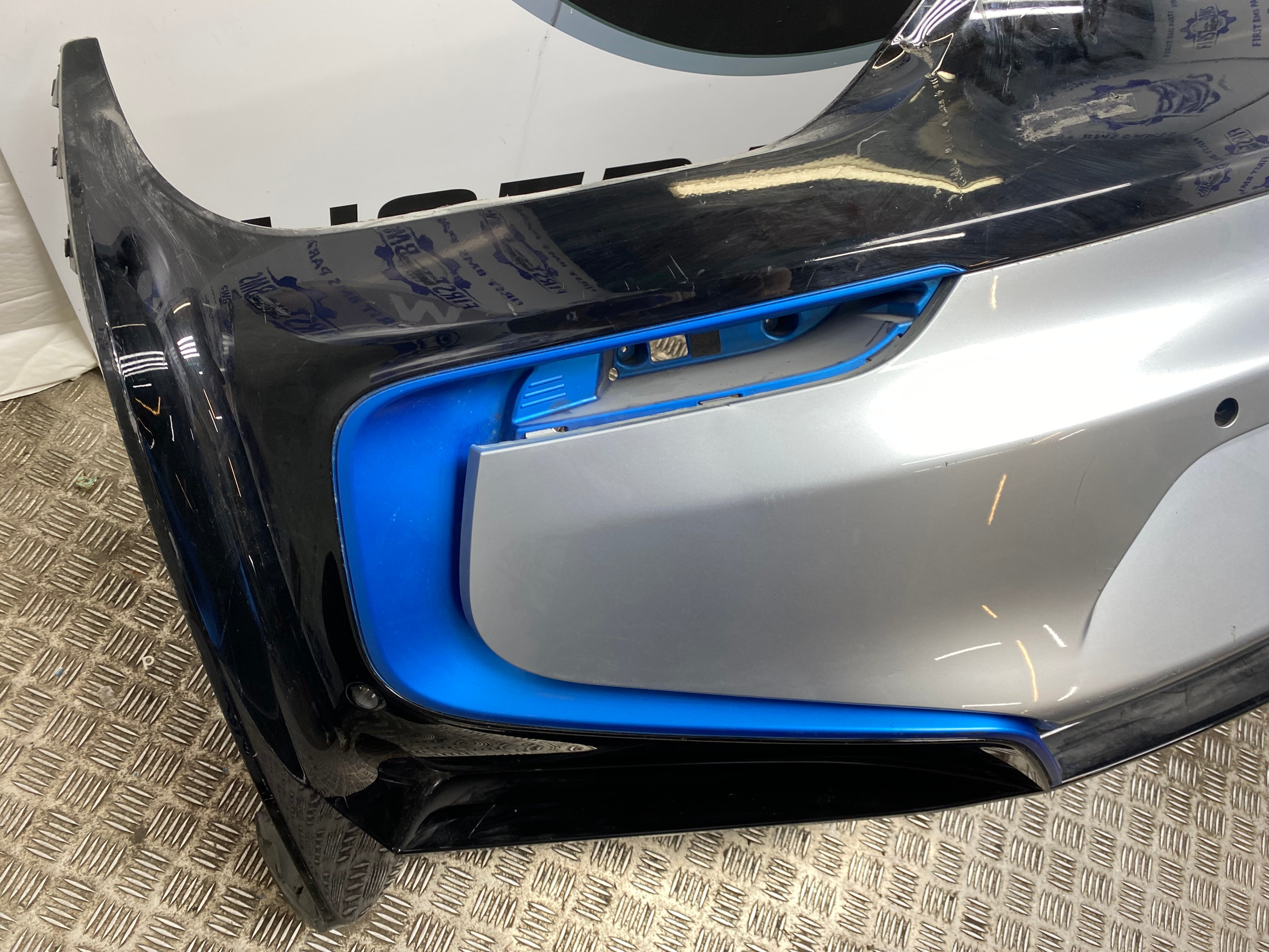 BMW i8 Rear Bumper (7371525) (7371525-04) 2014–2020