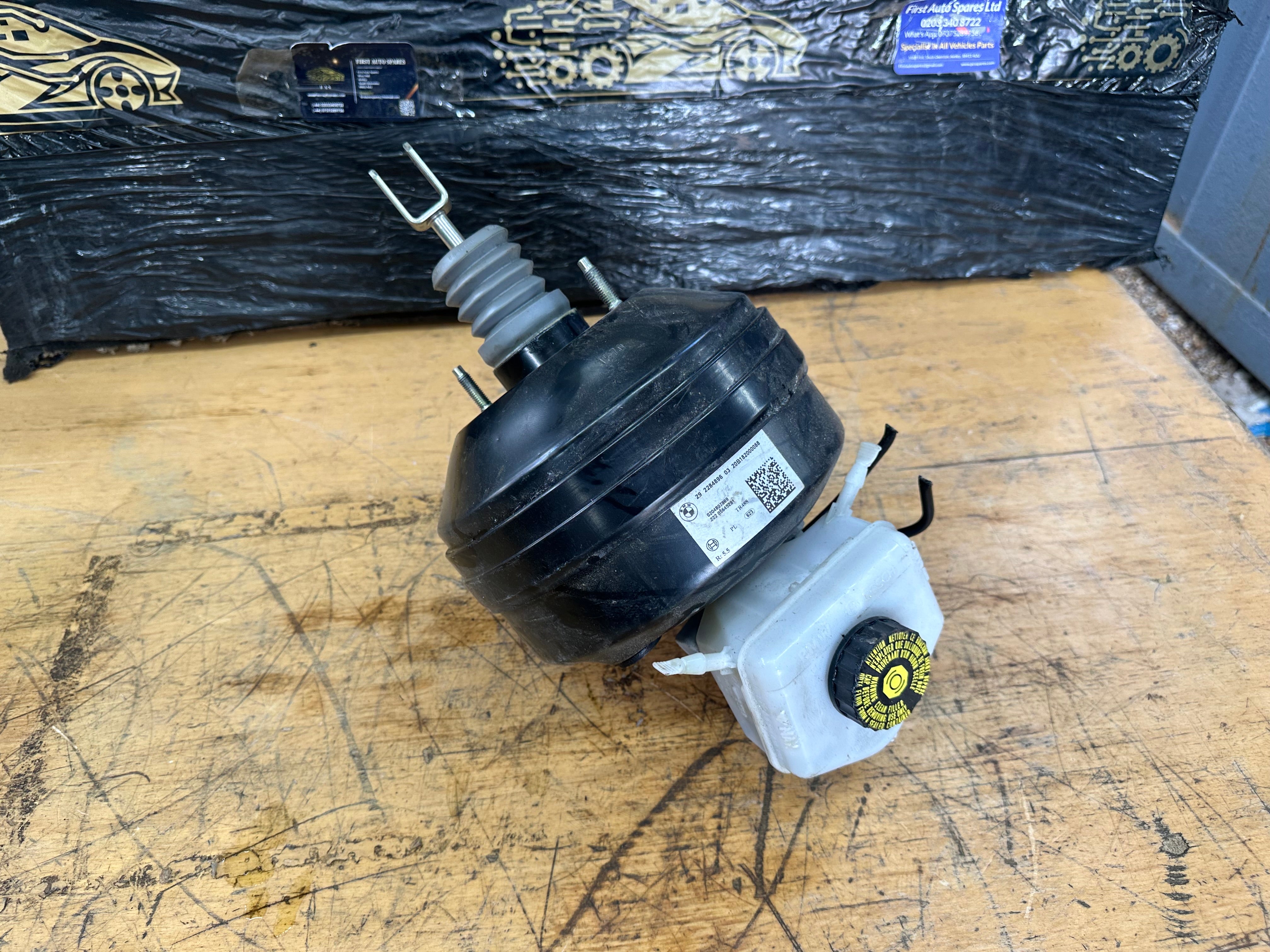 BMW 1 2 3 4 Series F20 F22 F30 F32 Brake Master Cylinder Servo (2284896 03)