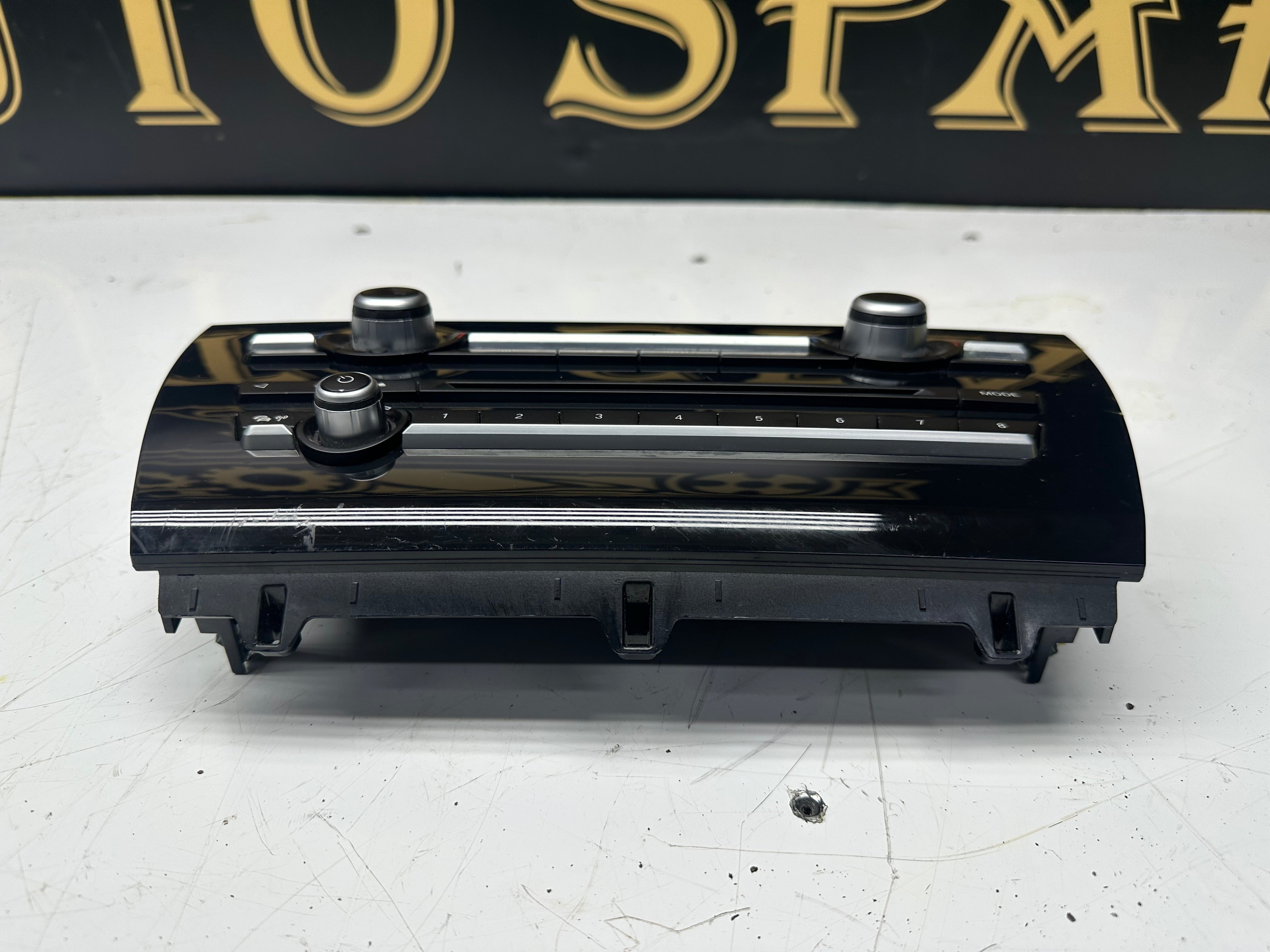 BMW X5 7 Series F01 F02 F03 F04 F15 Climate Control Unit (9365423-01) (165987 10)