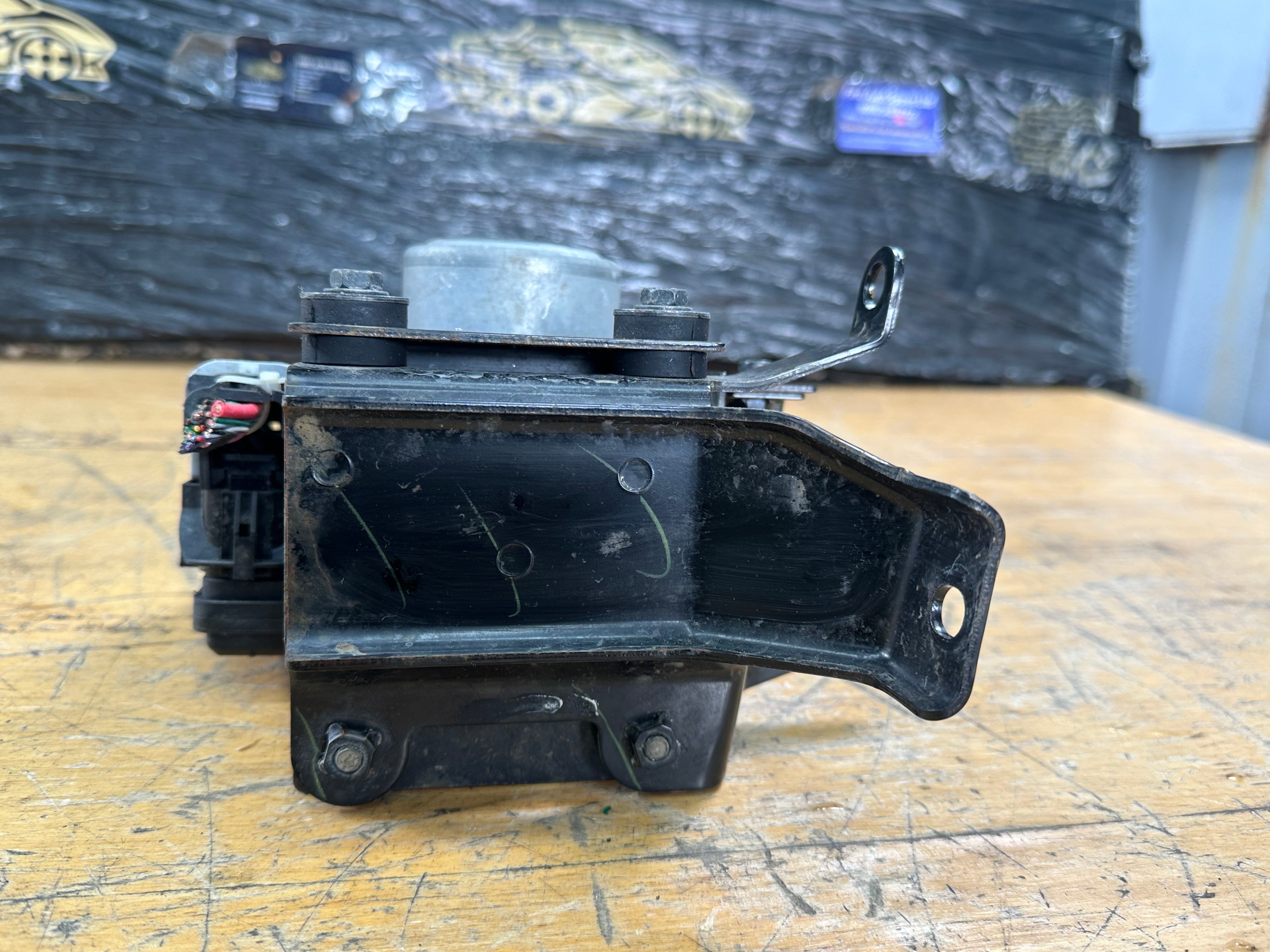 Nissan Leaf ZE1 ABS Pump 2017–2024 (47660-5SH5C)