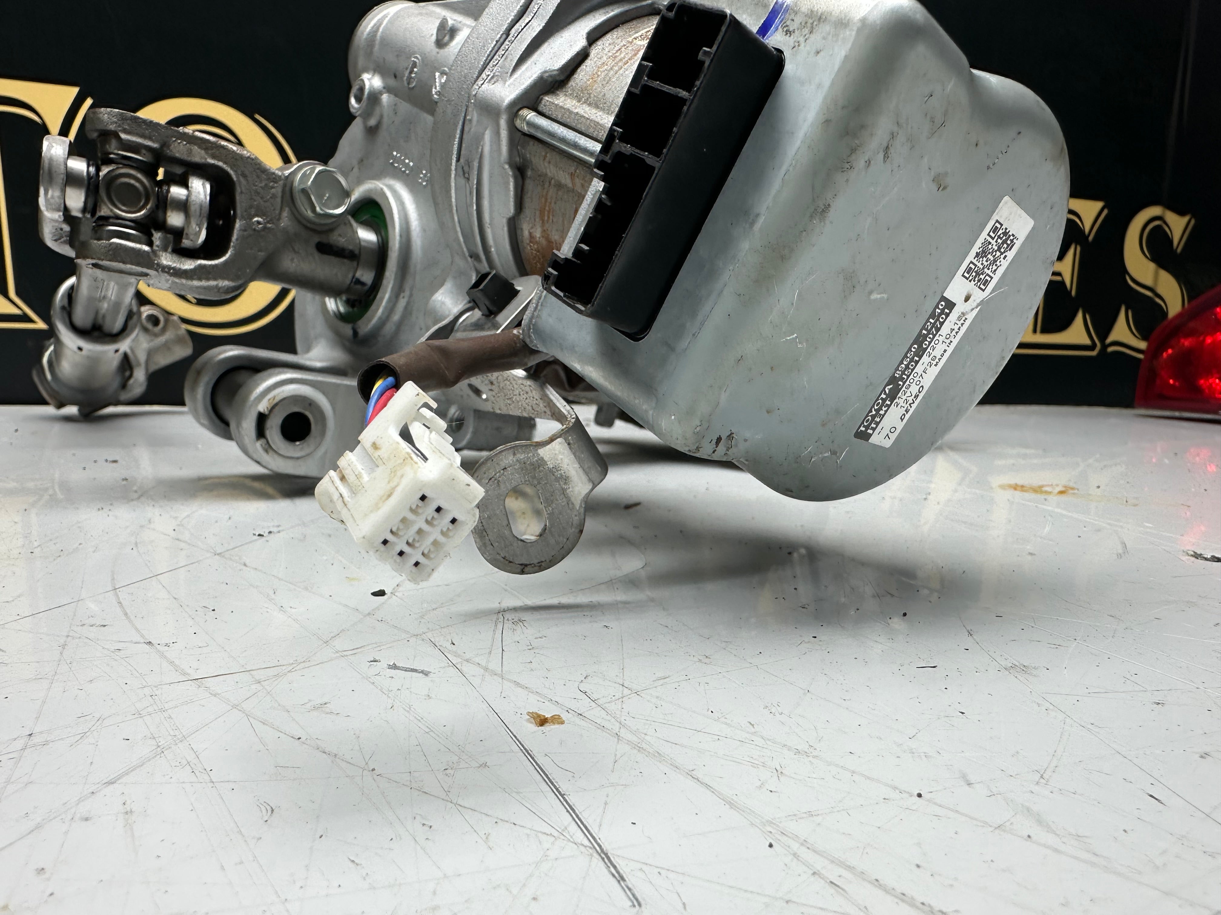 Toyota Corolla Hybrid Power Steering Column 2018–22 (45250-02P70) (89650-12L40)