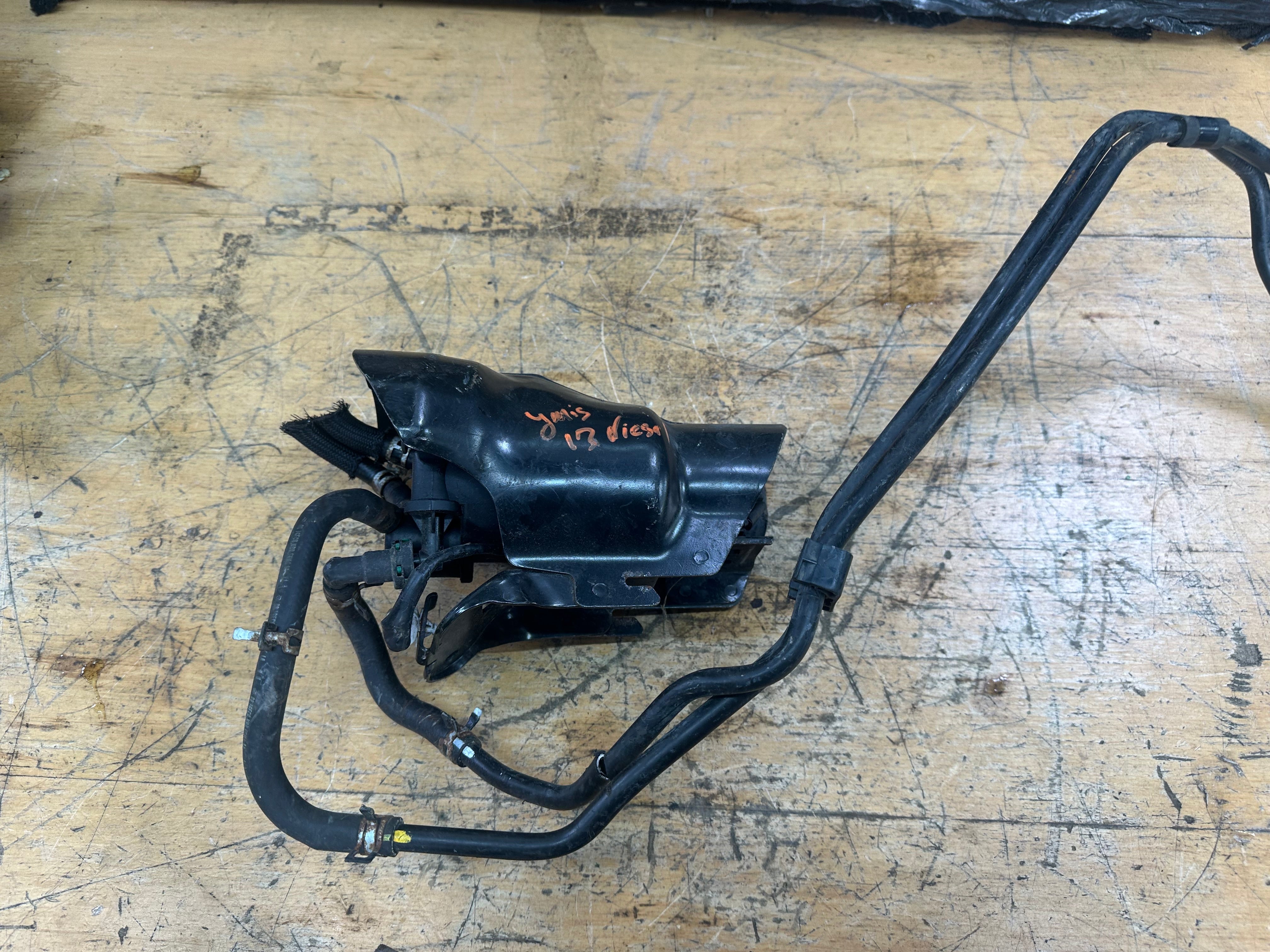 Toyota Yaris 2013 Diesel Fuel Filter Housing