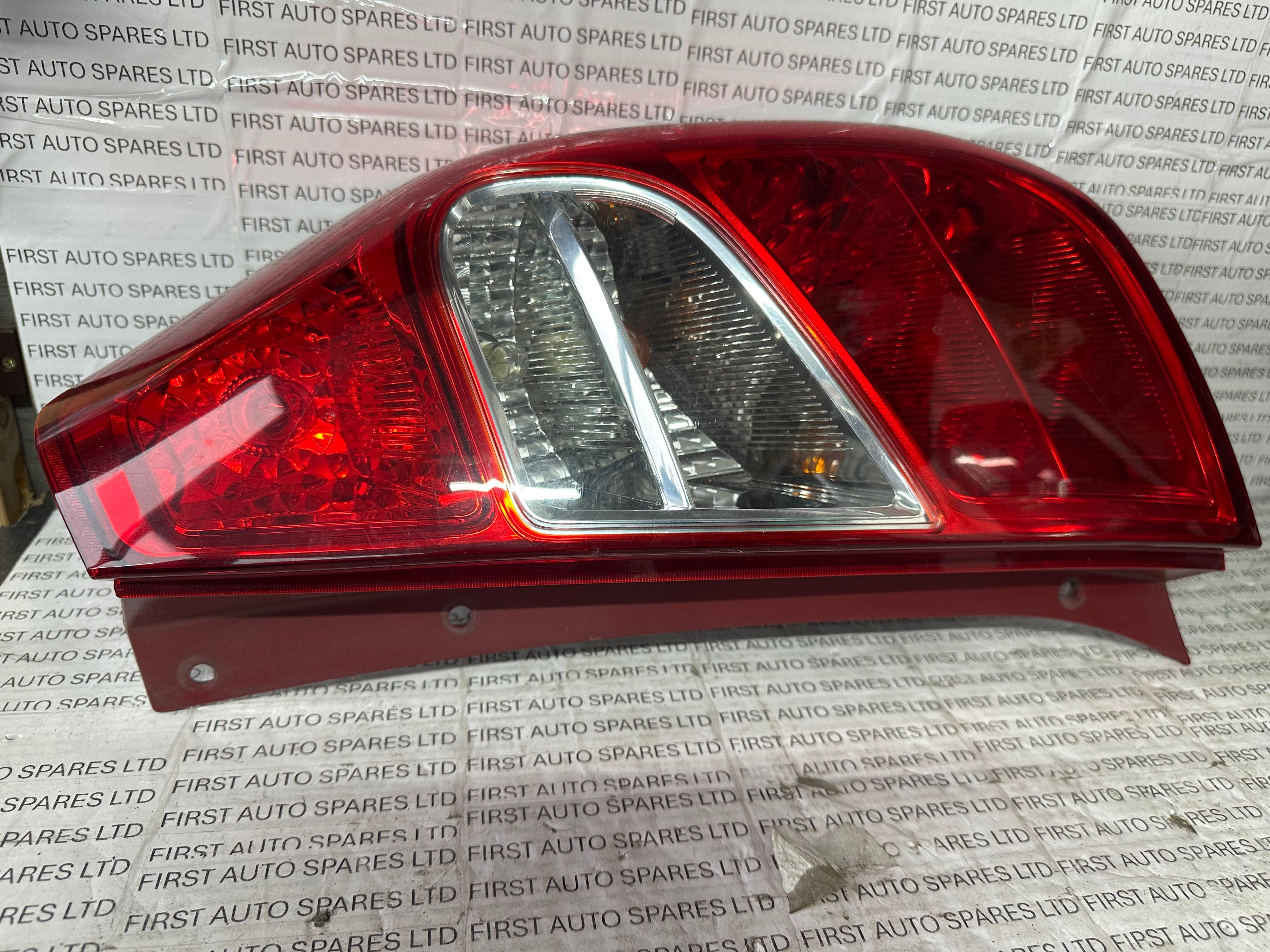 Hyundai i10 Right Rear Tail Light TYC (92402-0X110)