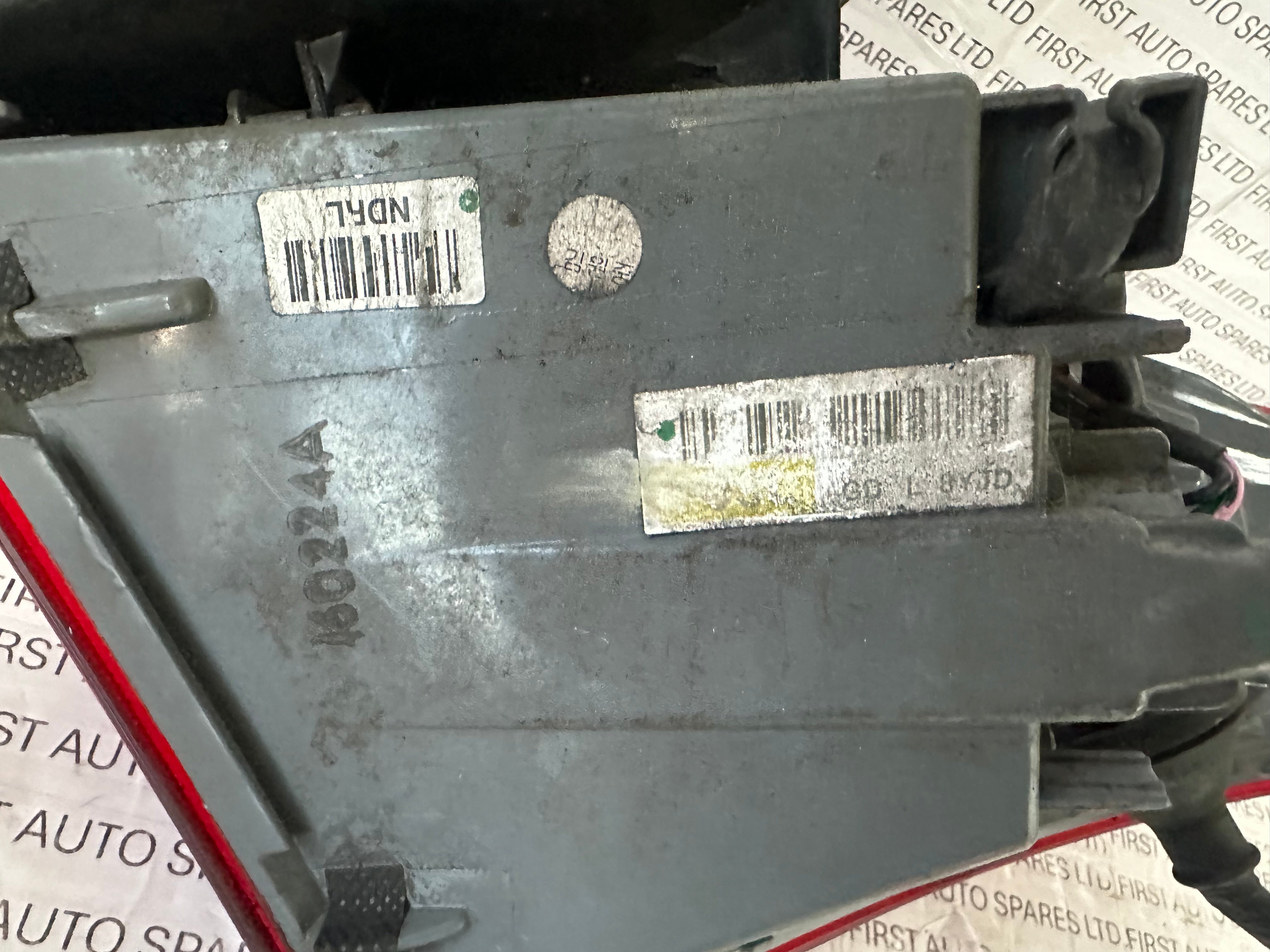 Hyundai i30 2016 MK2 Hatch Outer Left Rear Tail Light