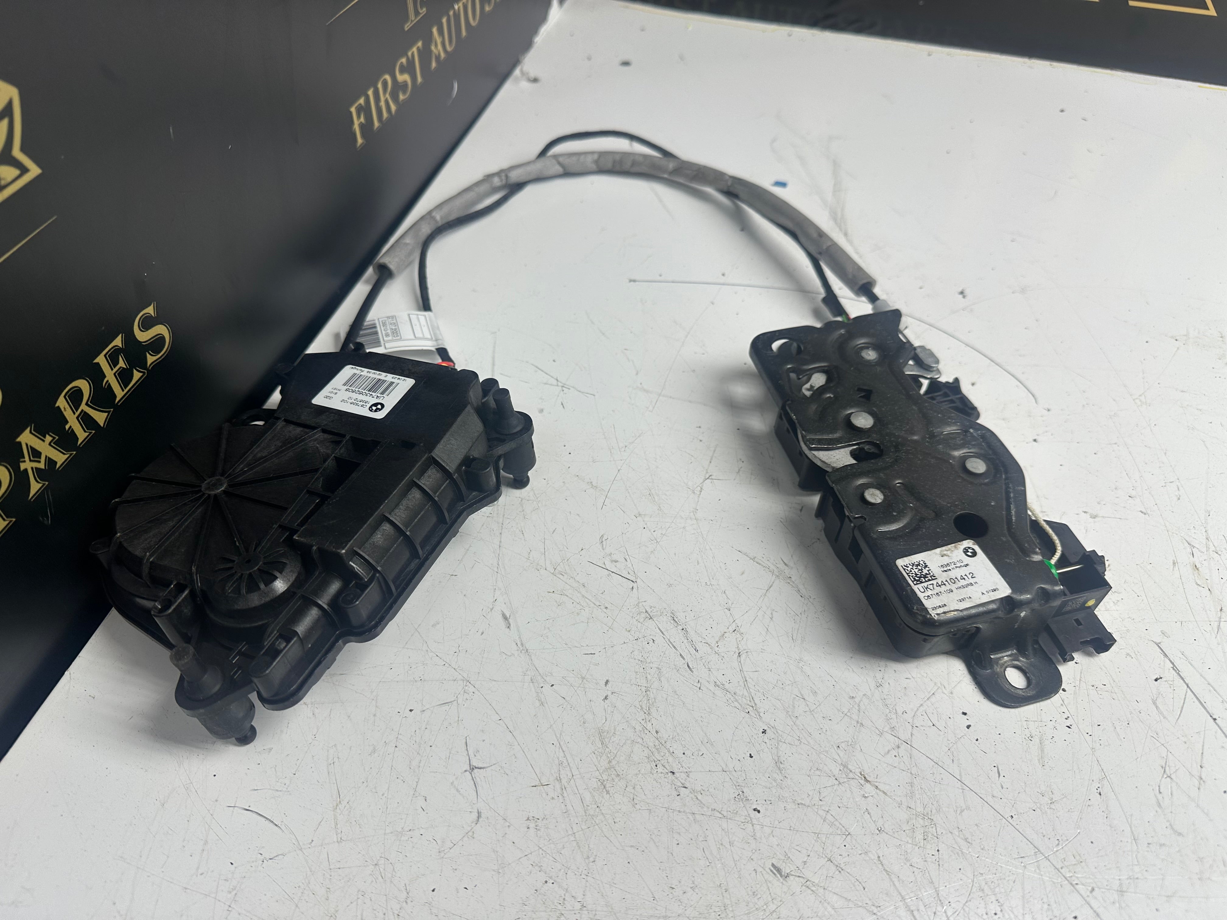 BMW 3 Series G20 G21 2023 Electric Bootlid Lock Actuator (C55213-100) (UA743062608) (D40983-107) (UK744101412)