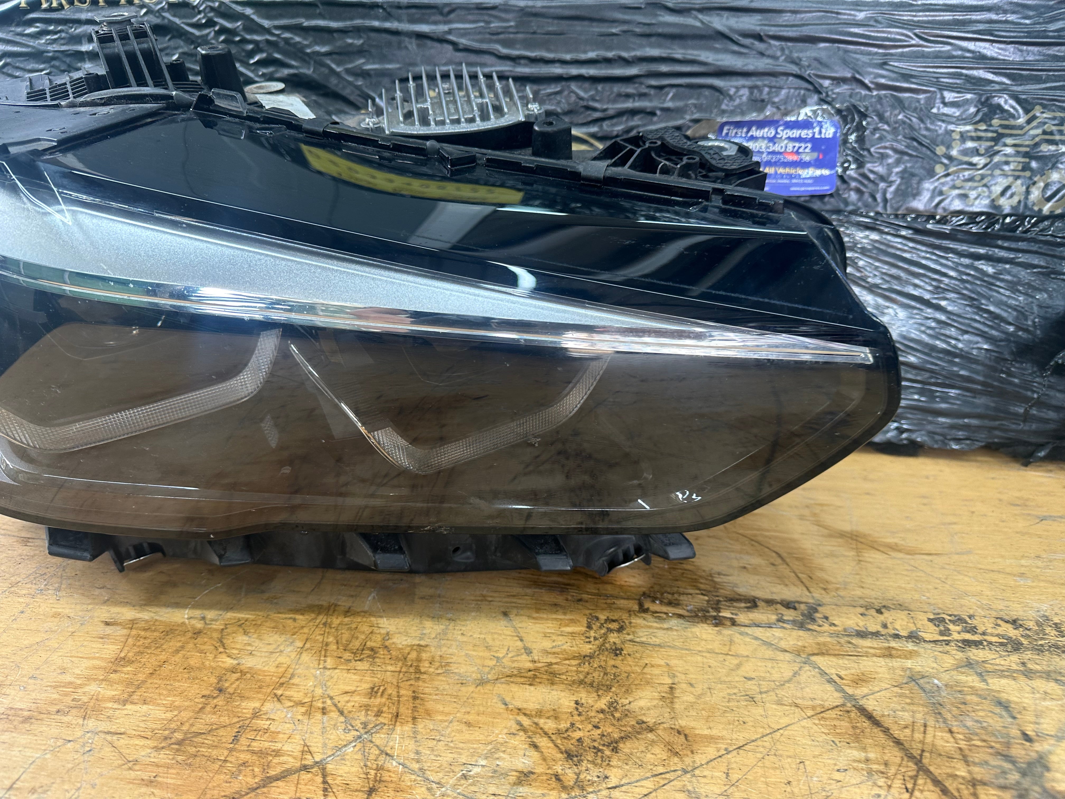 BMW X5 X6 G05 G06 Complete LED Driver’s Right Headlight (9481782 03) (9481782)