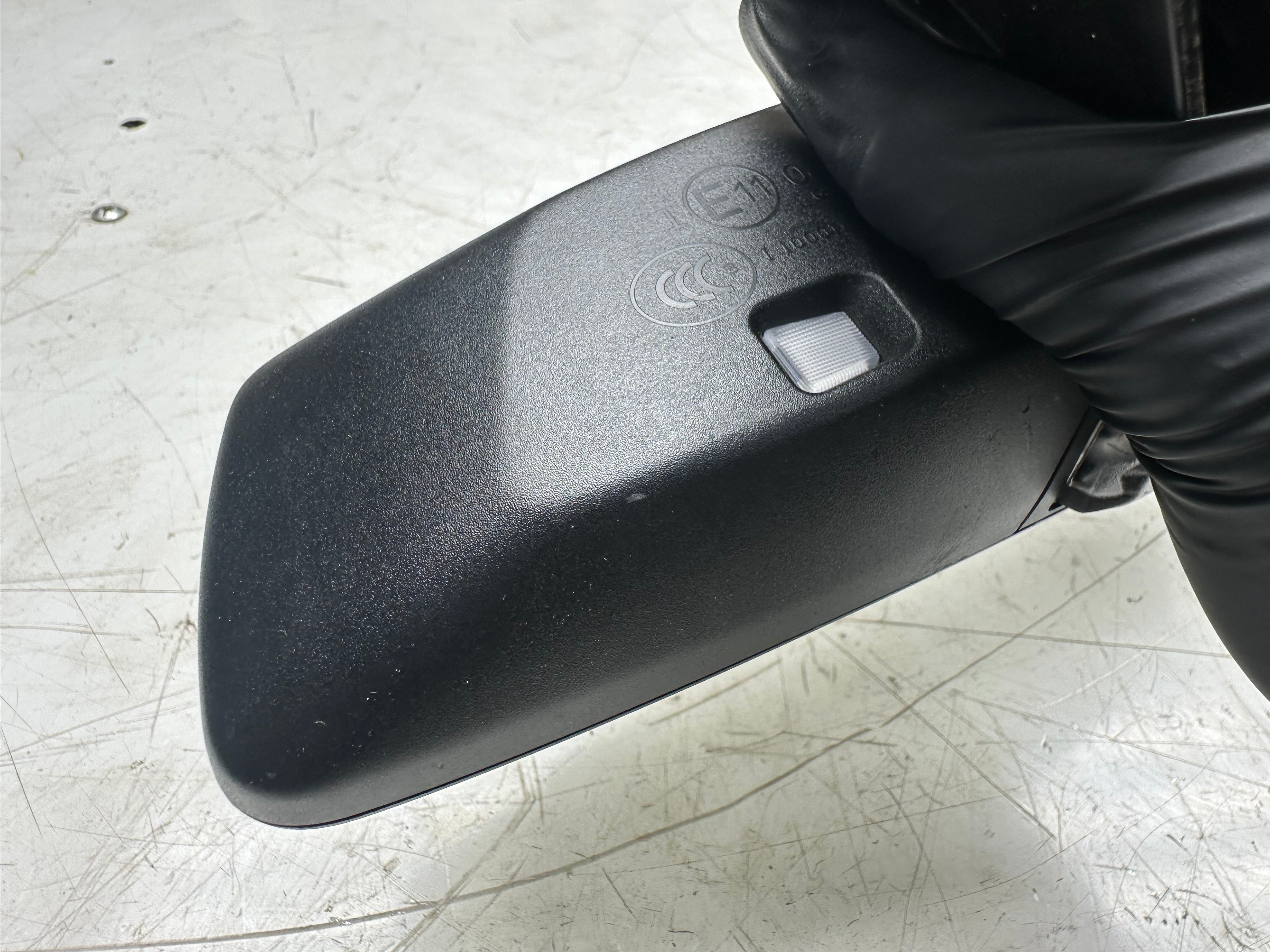 BMW X5 G05 2022 Front Windscreen Rear View Mirror (9438989)