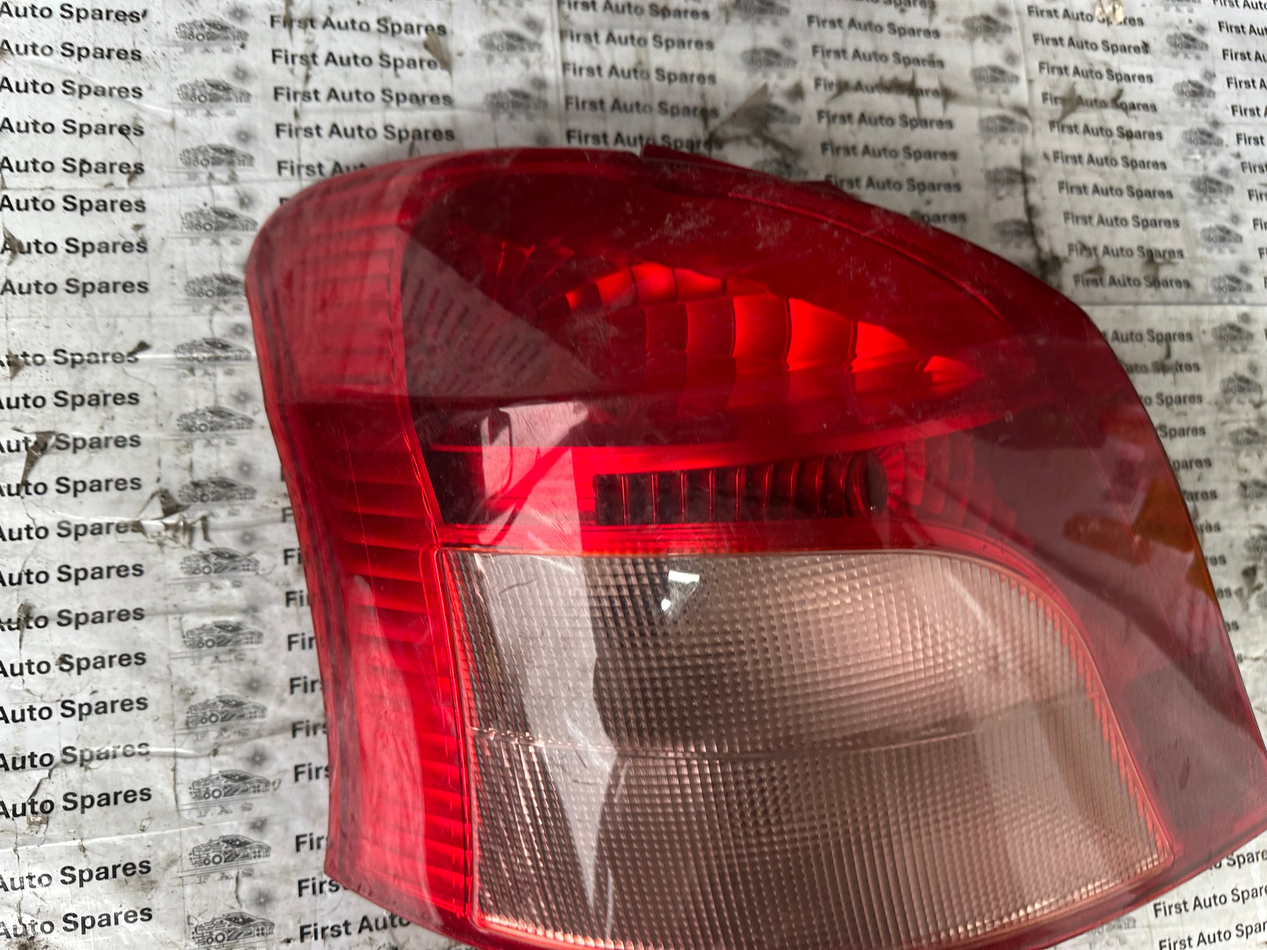 Toyota Yaris 2006 Passenger Left Rear Tail Light (11-B182B)