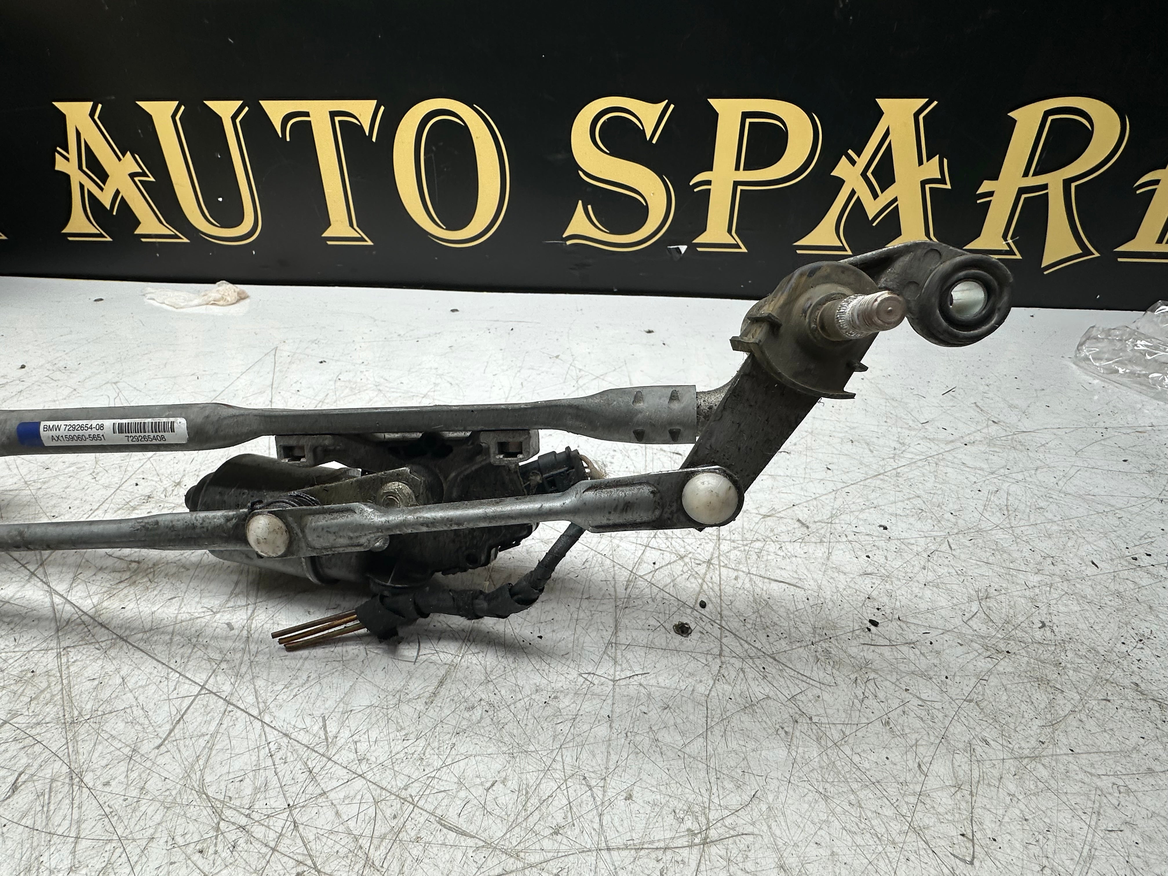 BMW X5 F15 xDrive M Sport Front Wiper Motor 2014–2018 (7292654-08)