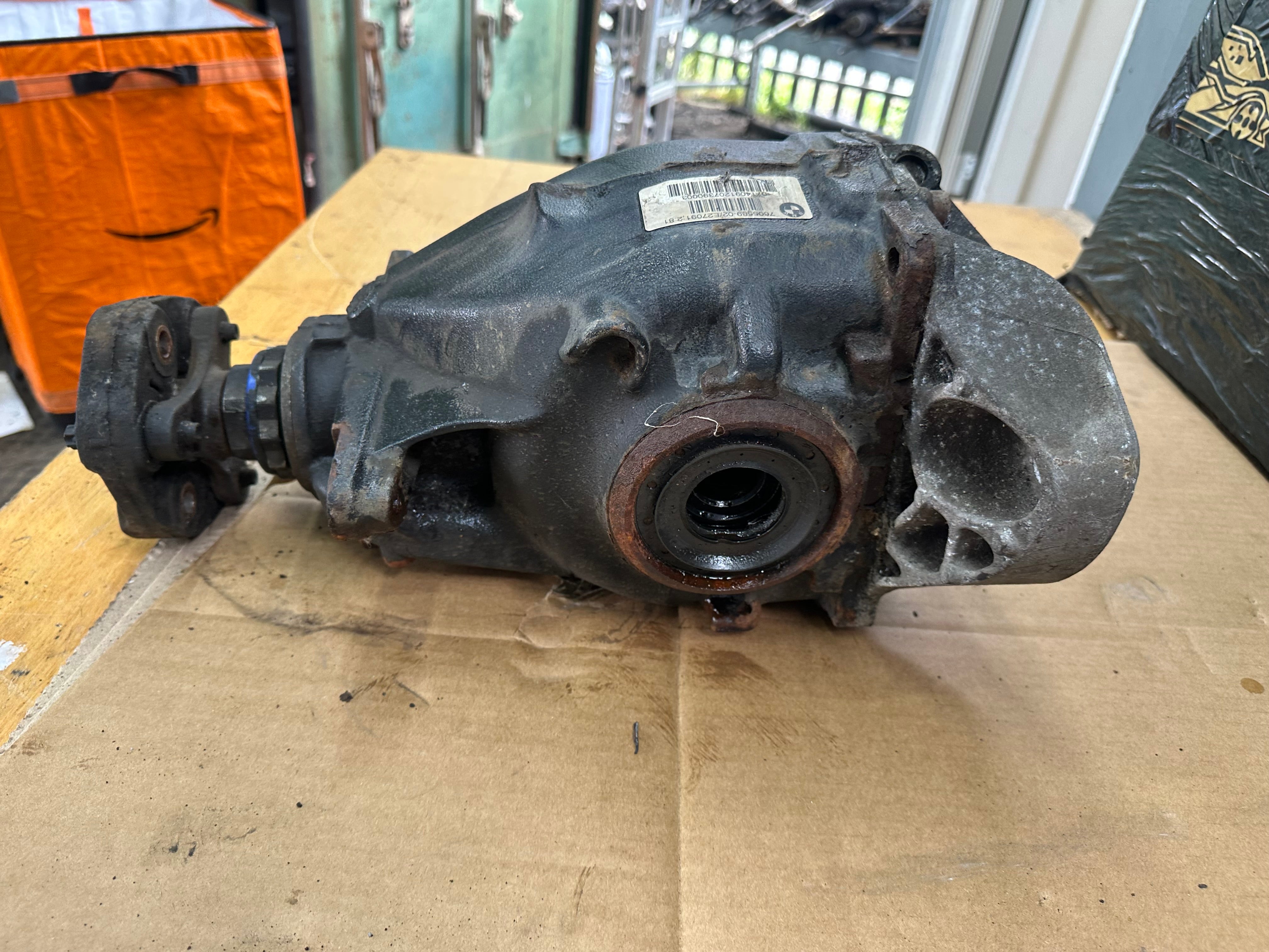 BMW 3 Series F30 F31 316D Rear Differential Diff Ratio 2:81 (7605589-02)