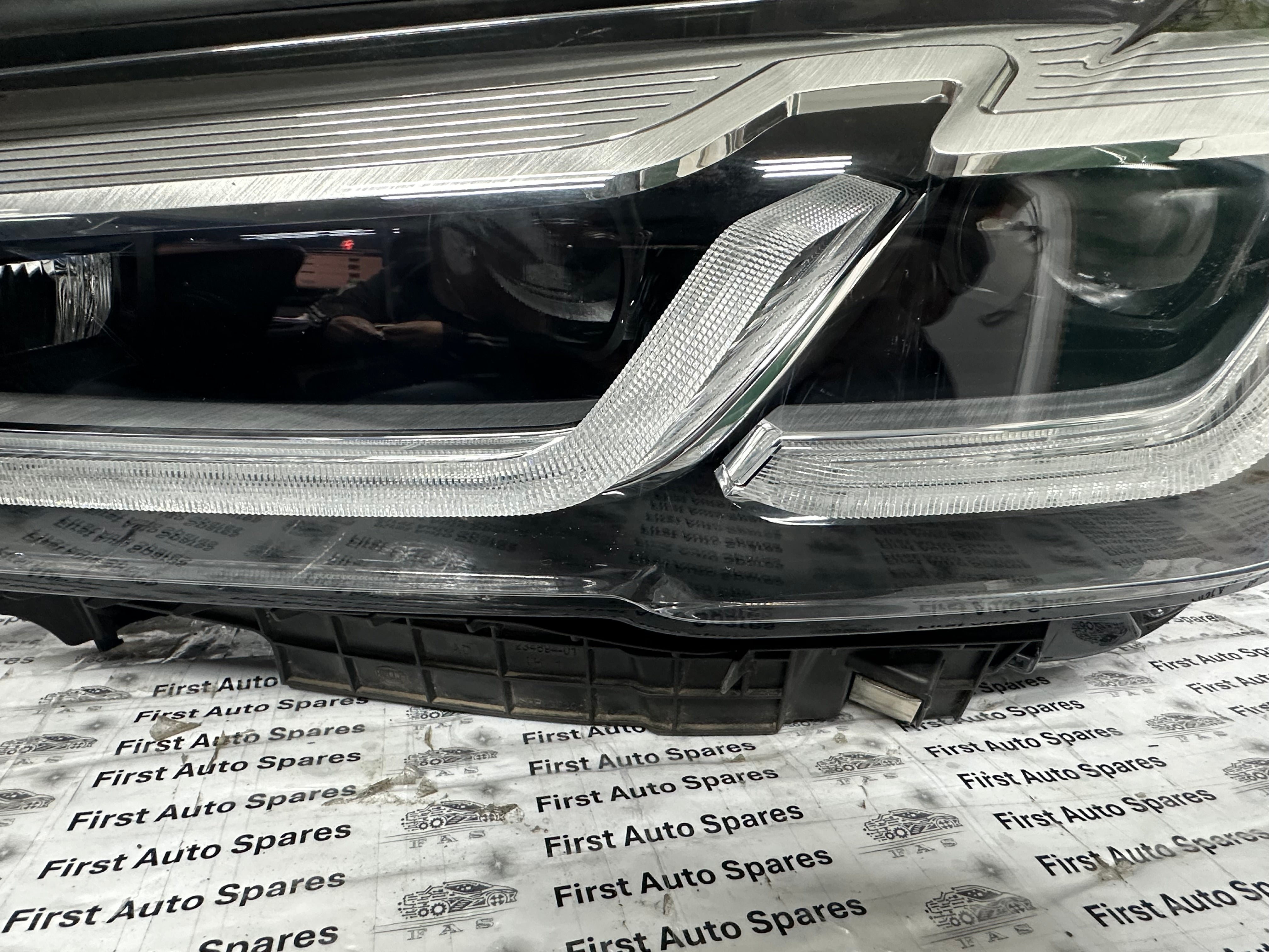 BMW 5 Series G38 G30 Left LED Headlight (9479274-10)