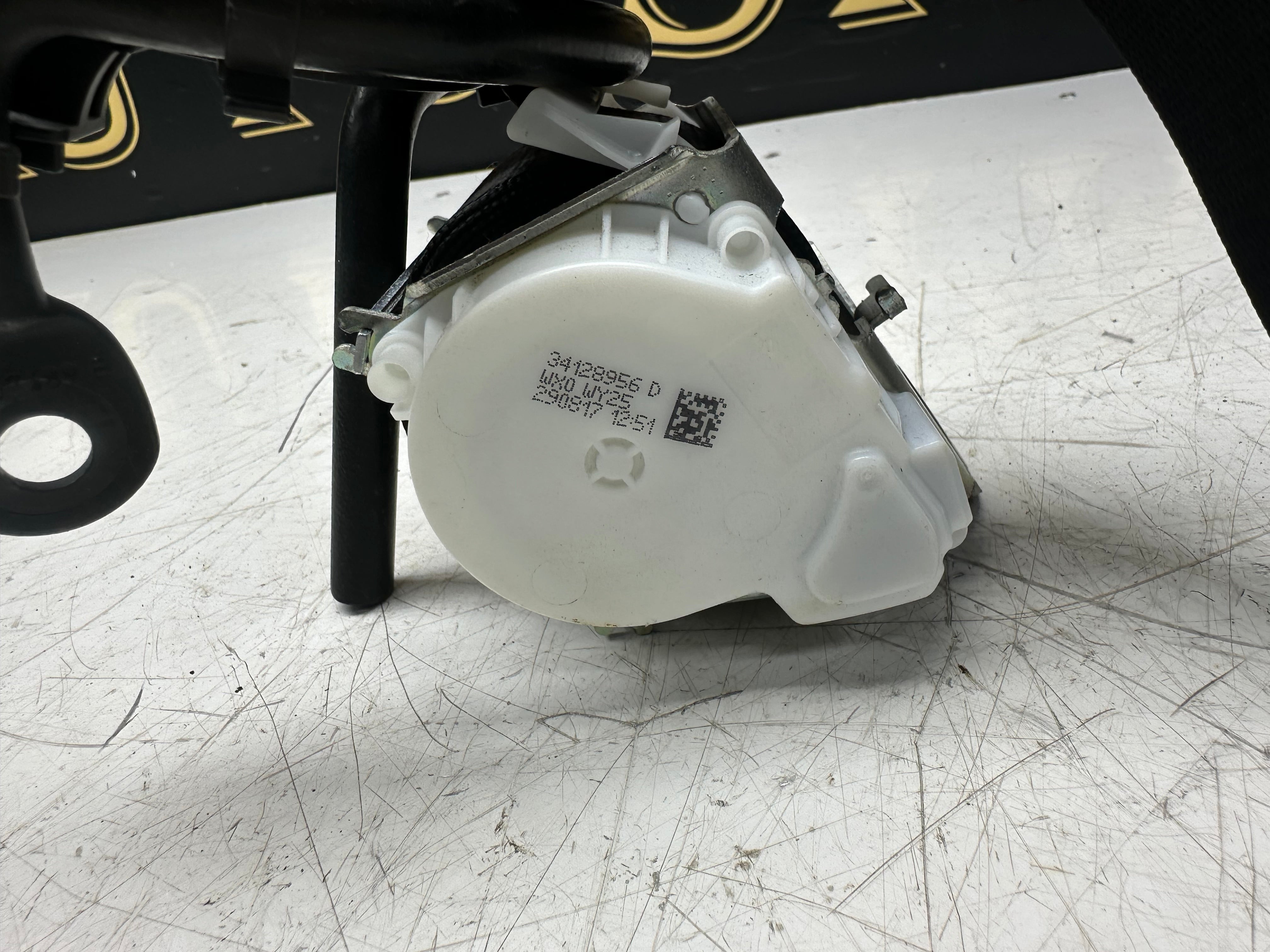 BMW i3 I01 2018-22 LCI Seat Belt - Passenger Rear Left Side (34128956D)