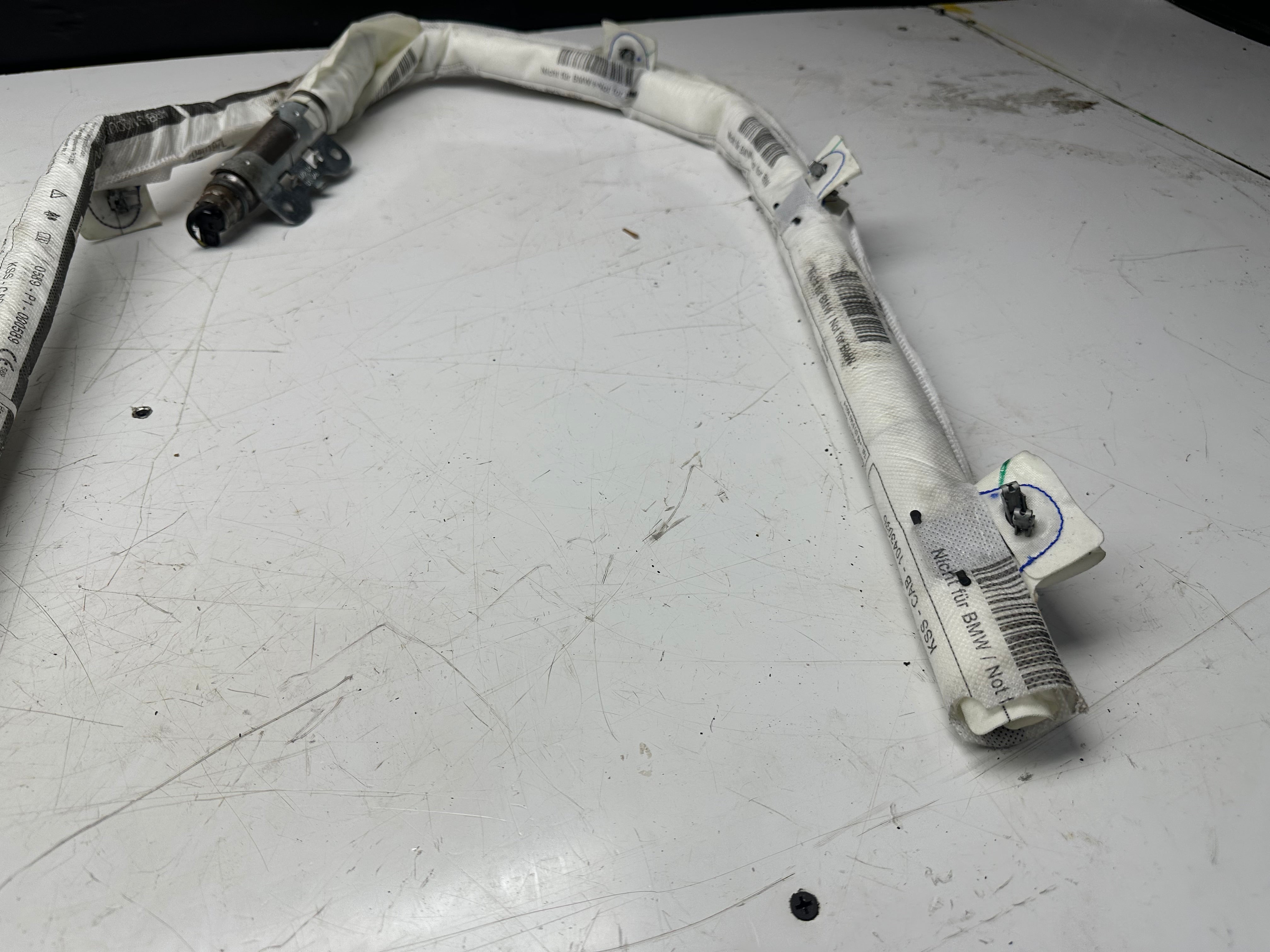 BMW 5 Series Roof Curtain Airbag Left (84737251710) (17B146106772) (0589-P1-000589)