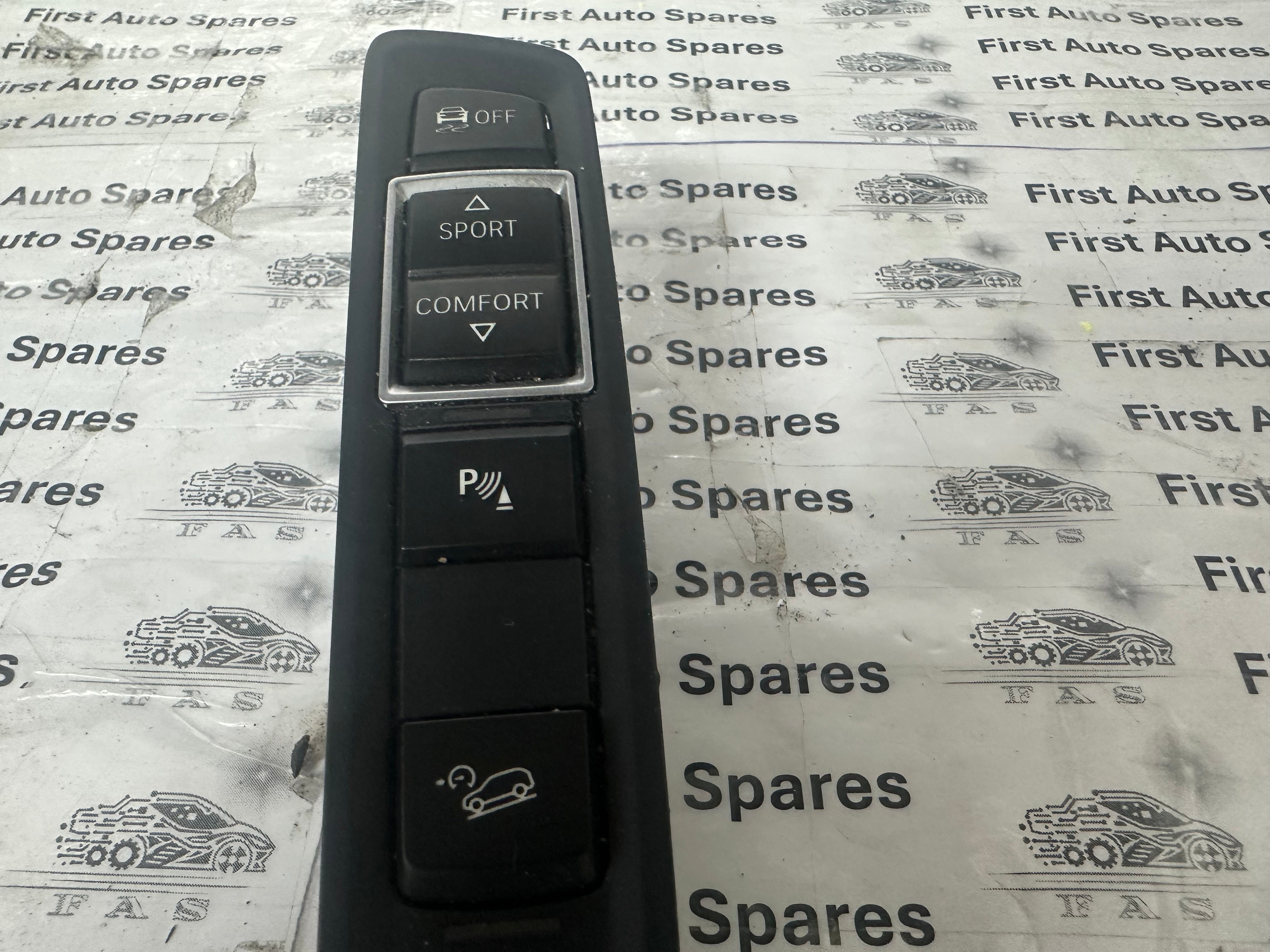 BMW X5 X6 F15 F16 Parking Brake Mode Switch (9262725-04)