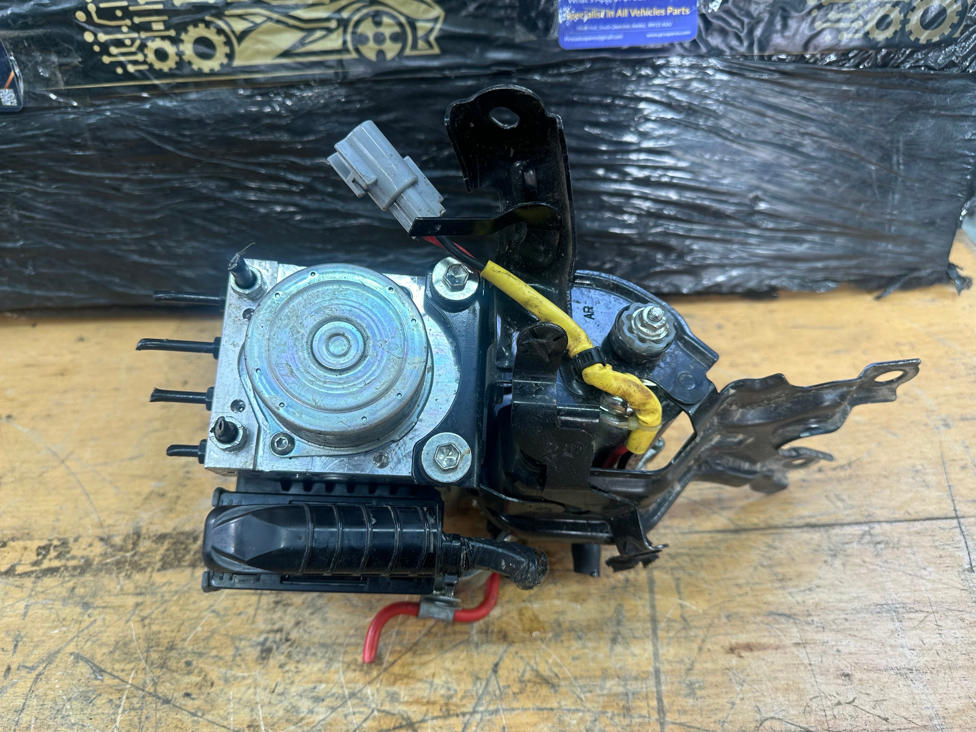 Toyota RAV4 2019-2023 Brake Booster ABS Pump (47070-42070) (44510-42220)