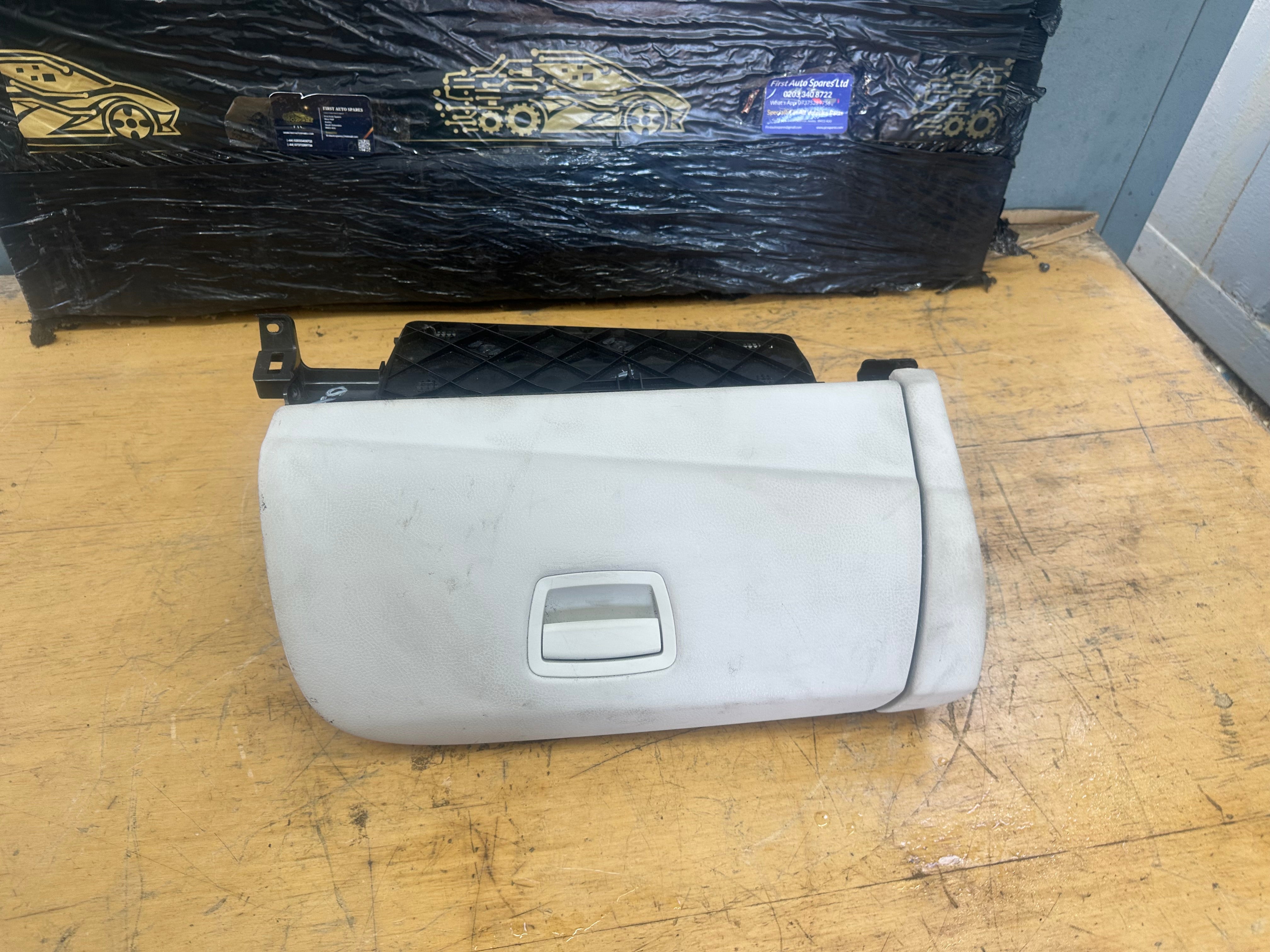 BMW 6 Series F12 M Sport 2012 Complete Glove Box (9229940)