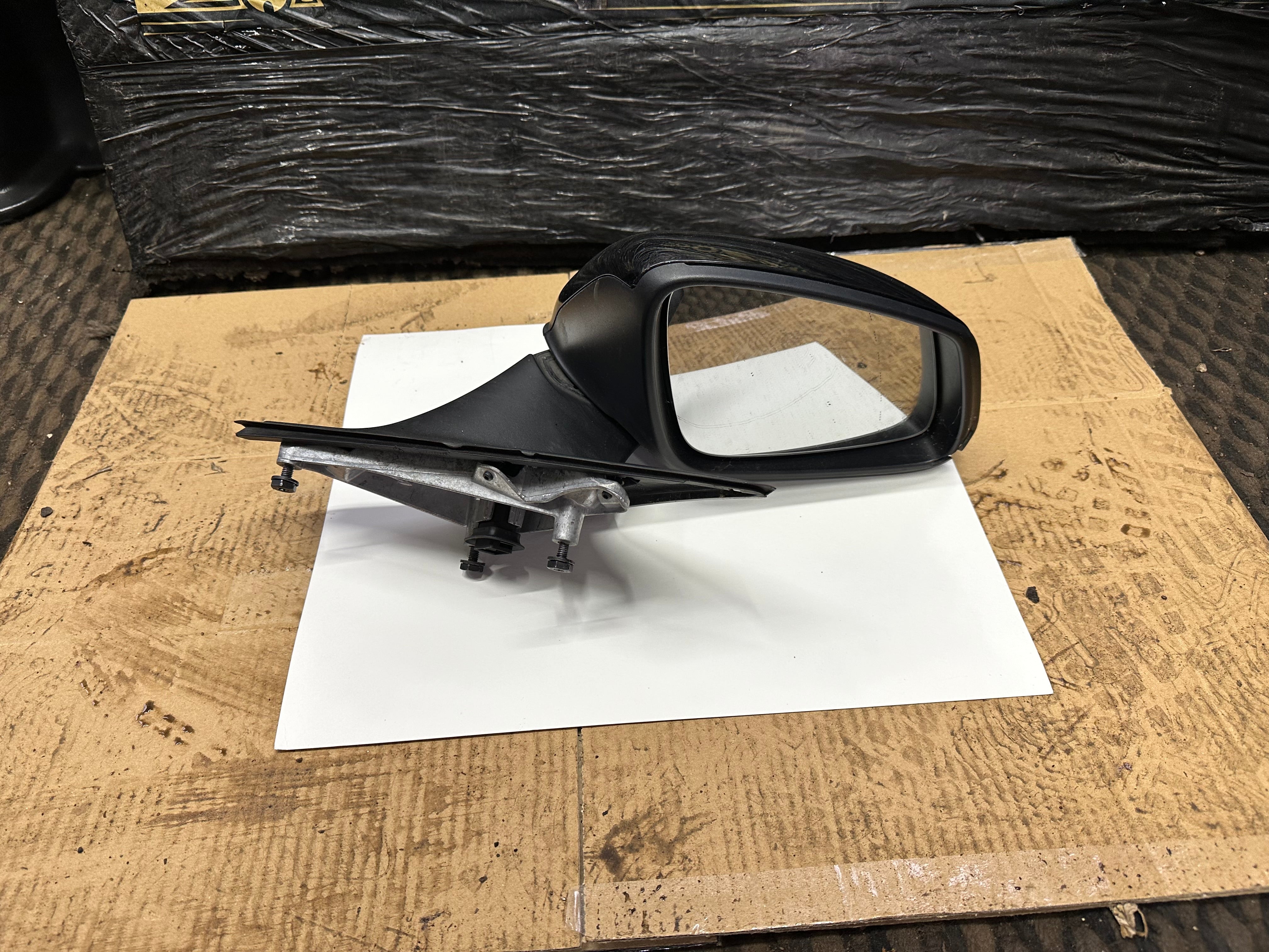 BMW 1 Series F40 Driver’s Right Wing Mirror – 6-Pin Plug (F0192108RLR1)