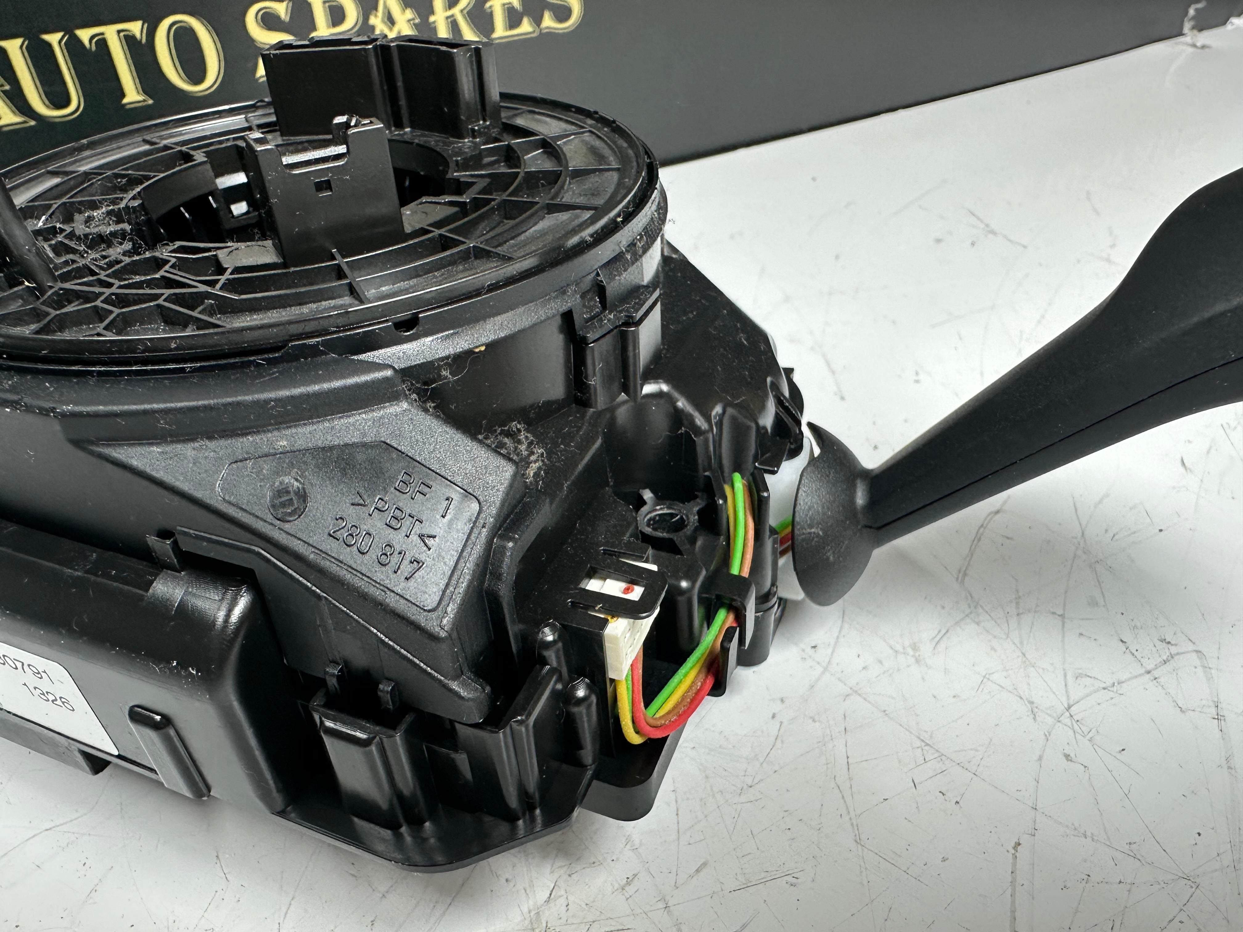 BMW F10 F12 Switch Cluster Steering Column Wiper Stalk (6131 9297778)