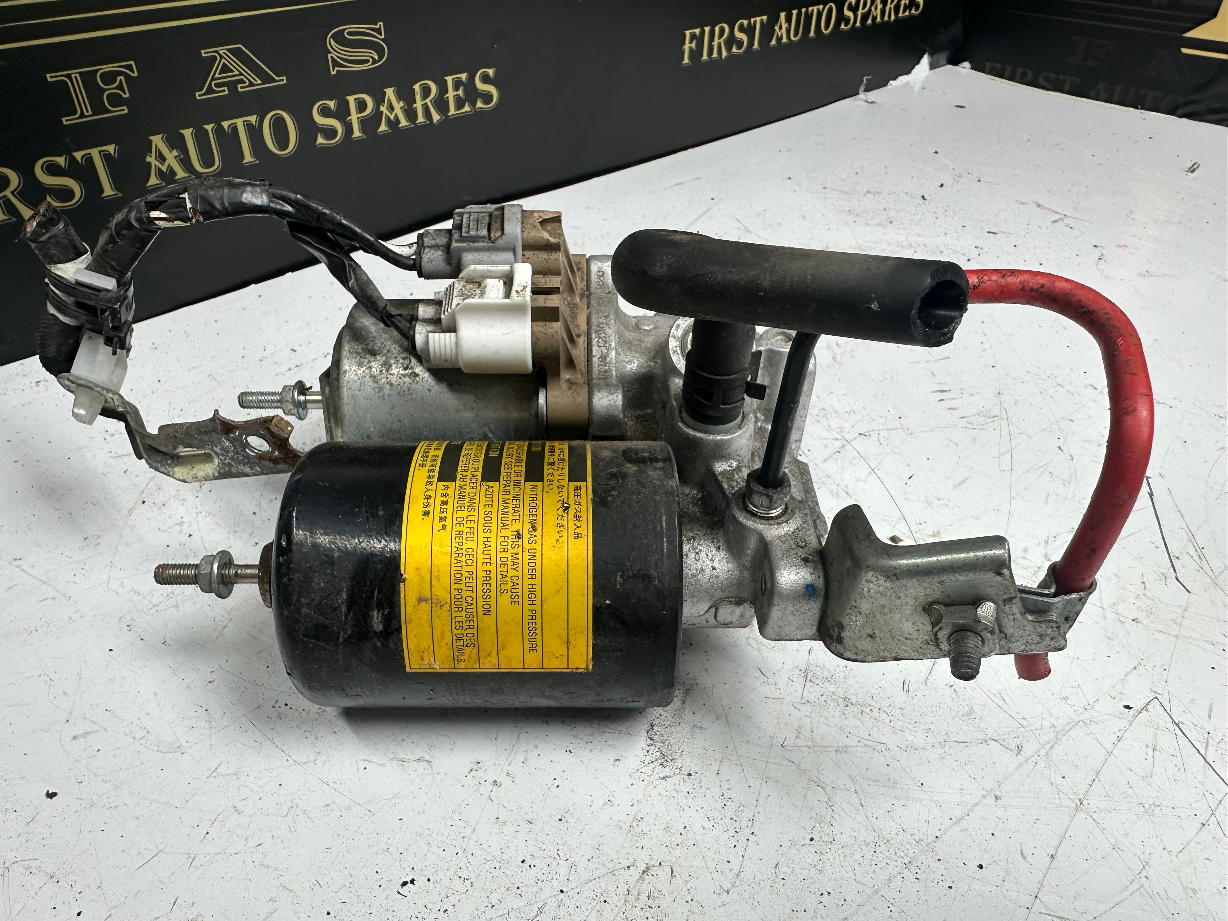 Toyota Auris Hybrid Brake Booster (47070-12010)(47070-12010 3 5 03 05 R060)