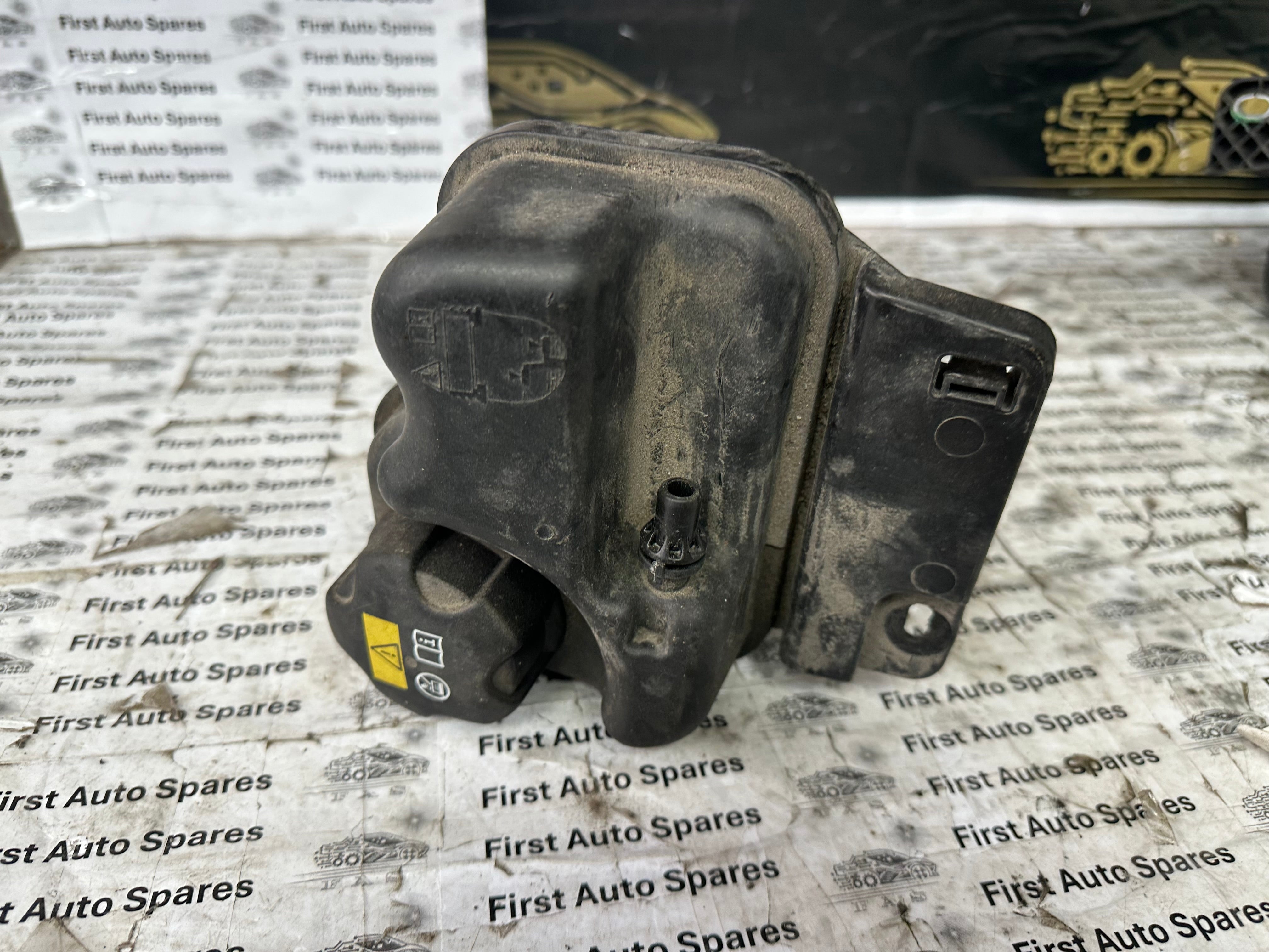 BMW F30 F31 2.0P Hybrid Expansion Bottle Tank Reservoir (8617048)