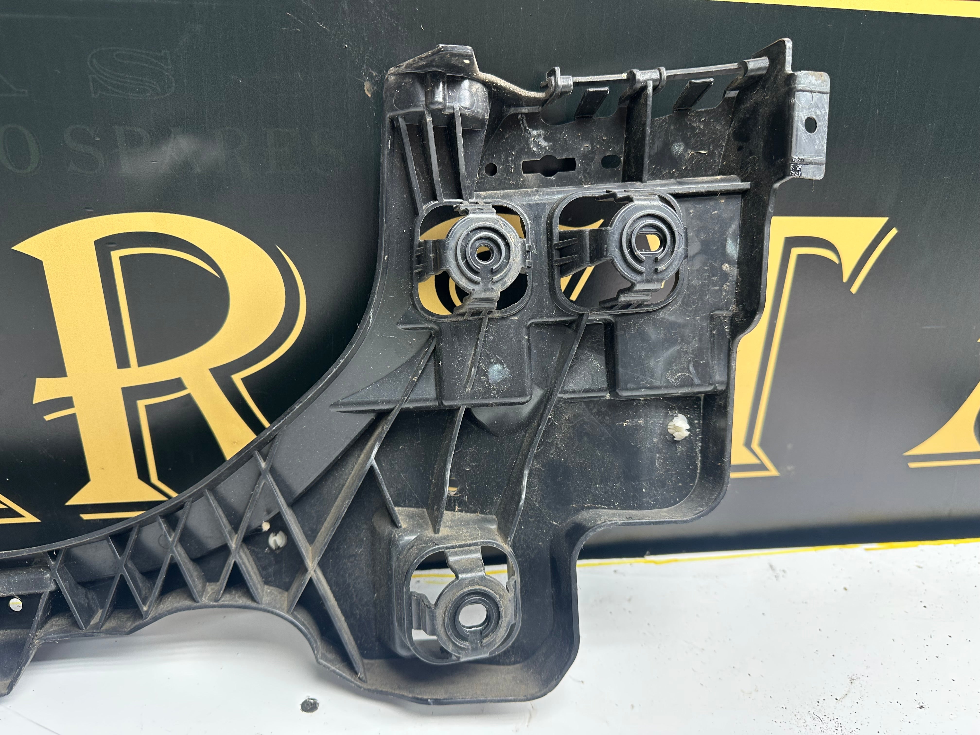 BMW 3 Series G20 G21 2018-2024 Left Rear Bumper Bracket (51127469365) (15857711)