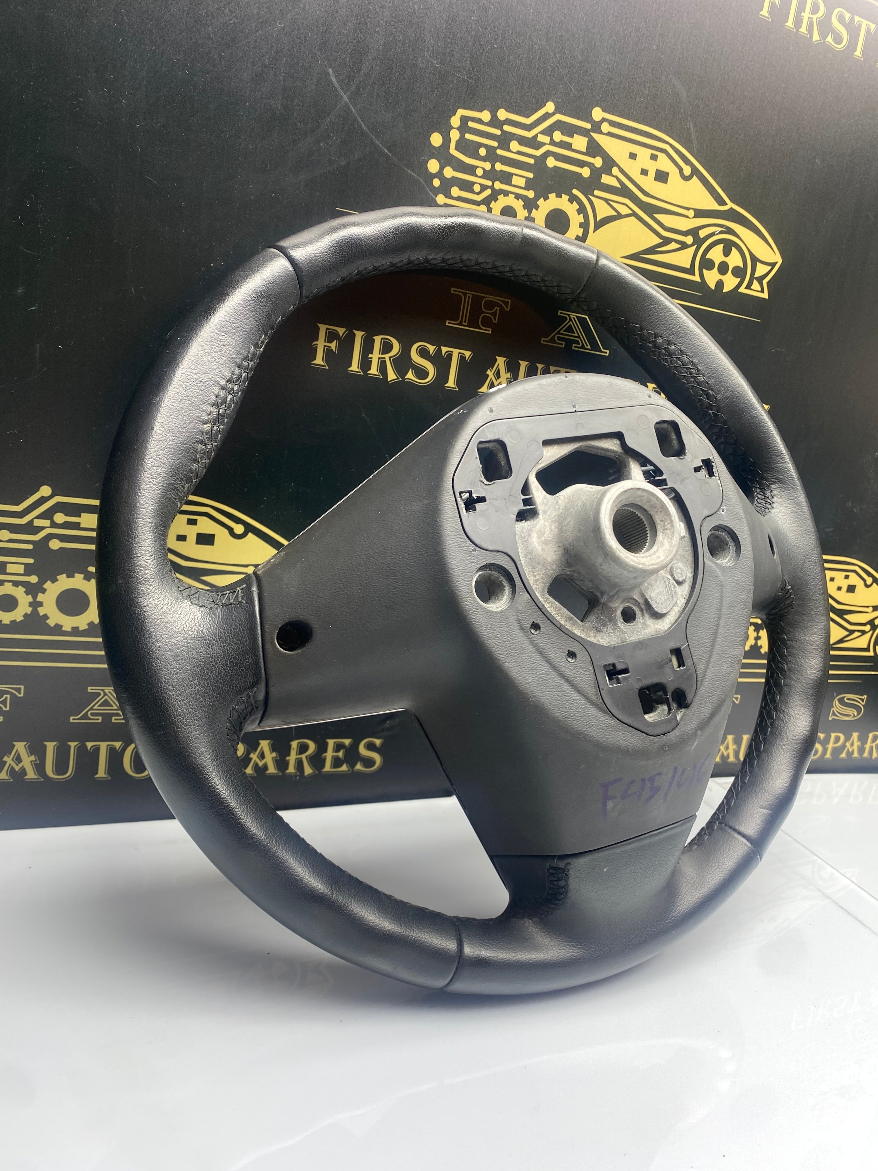 BMW X1 F48 Multifunction Steering Wheel – 2015–2022 (308626499AWX-AD)
