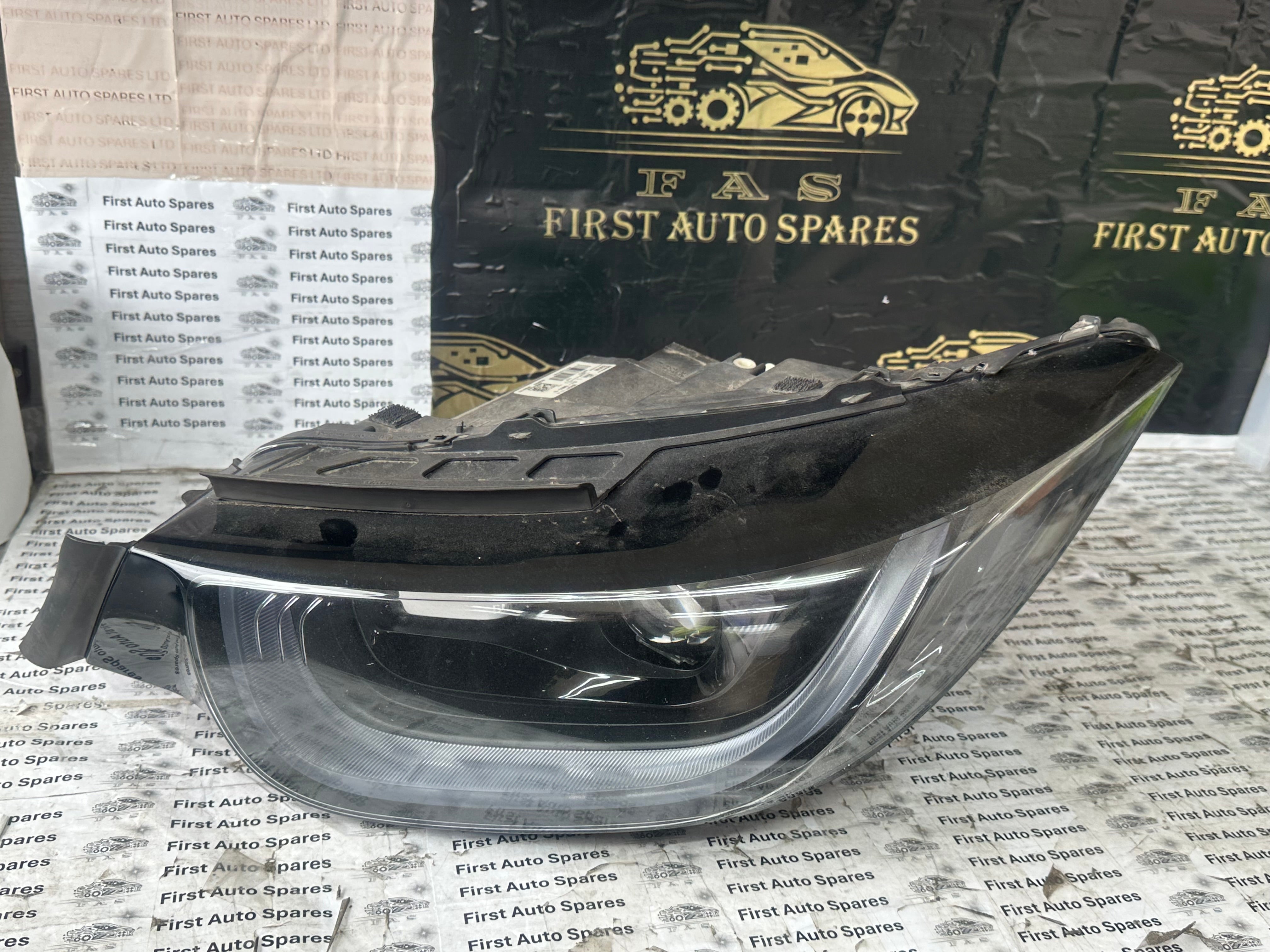 BMW i3 LCI Left N/S LED Complete Headlight (7396815-01)