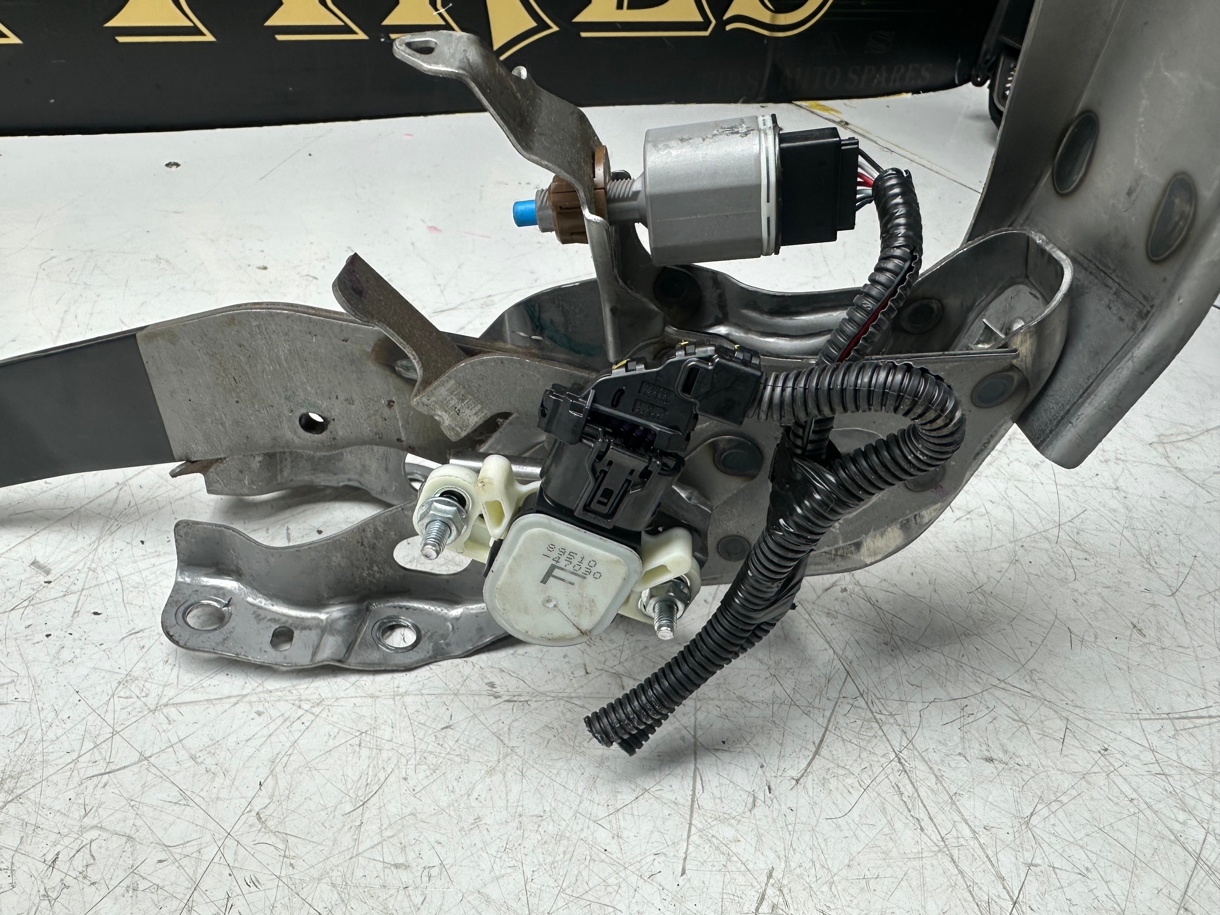 Toyota C-HR 2016-23 Brake Pedal Assembly (89510-47030)