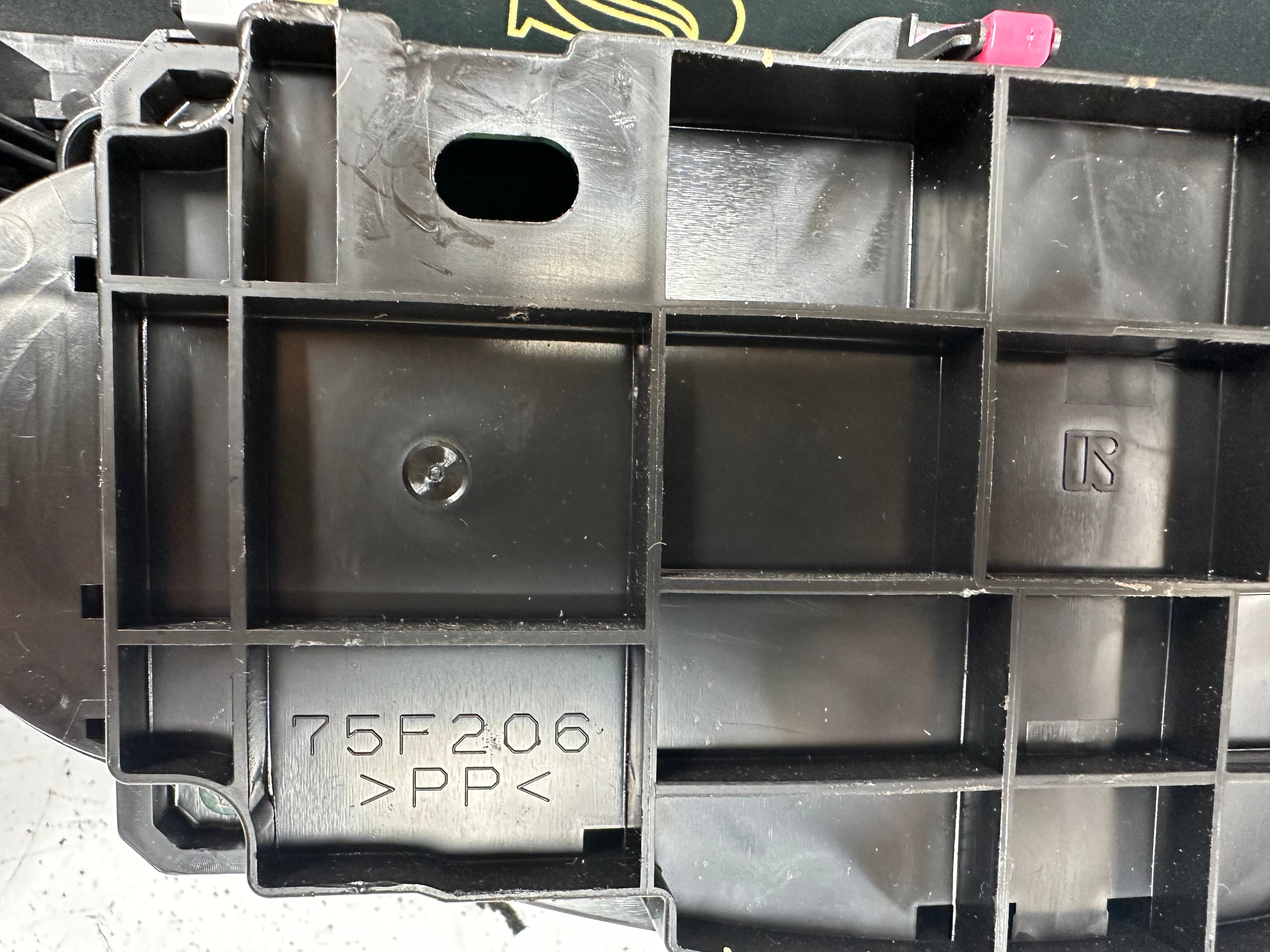 Toyota Yaris 2017 A/C Heater Climate Control (55900-OD820)
