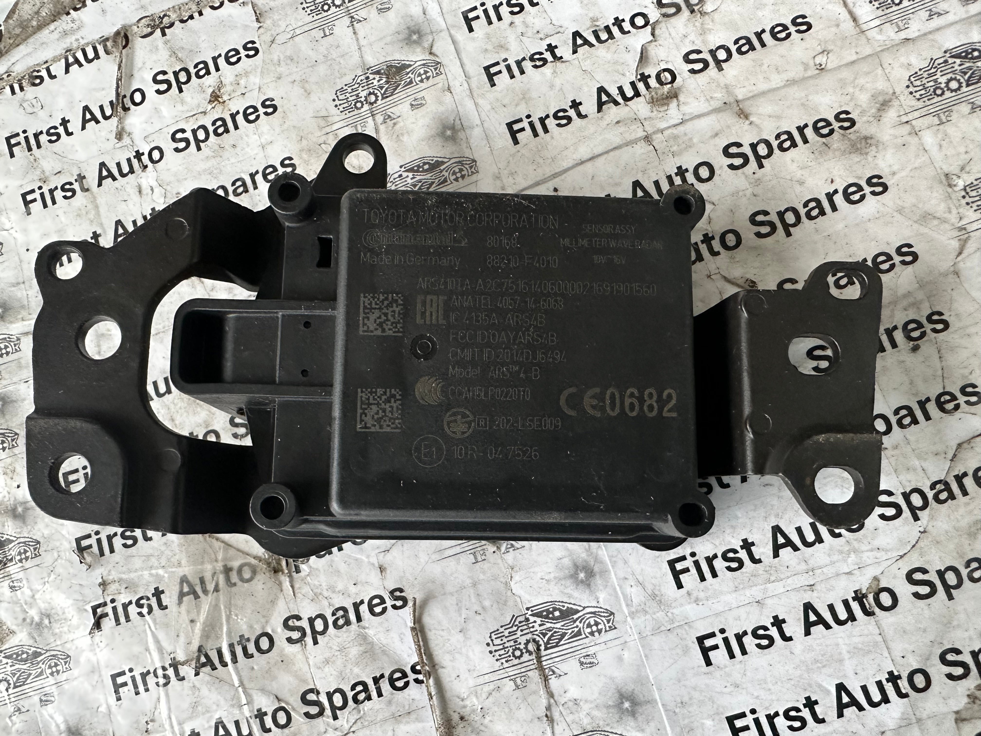 Toyota C-HR Radar Sensor 2016–2024 (88210-F4010)