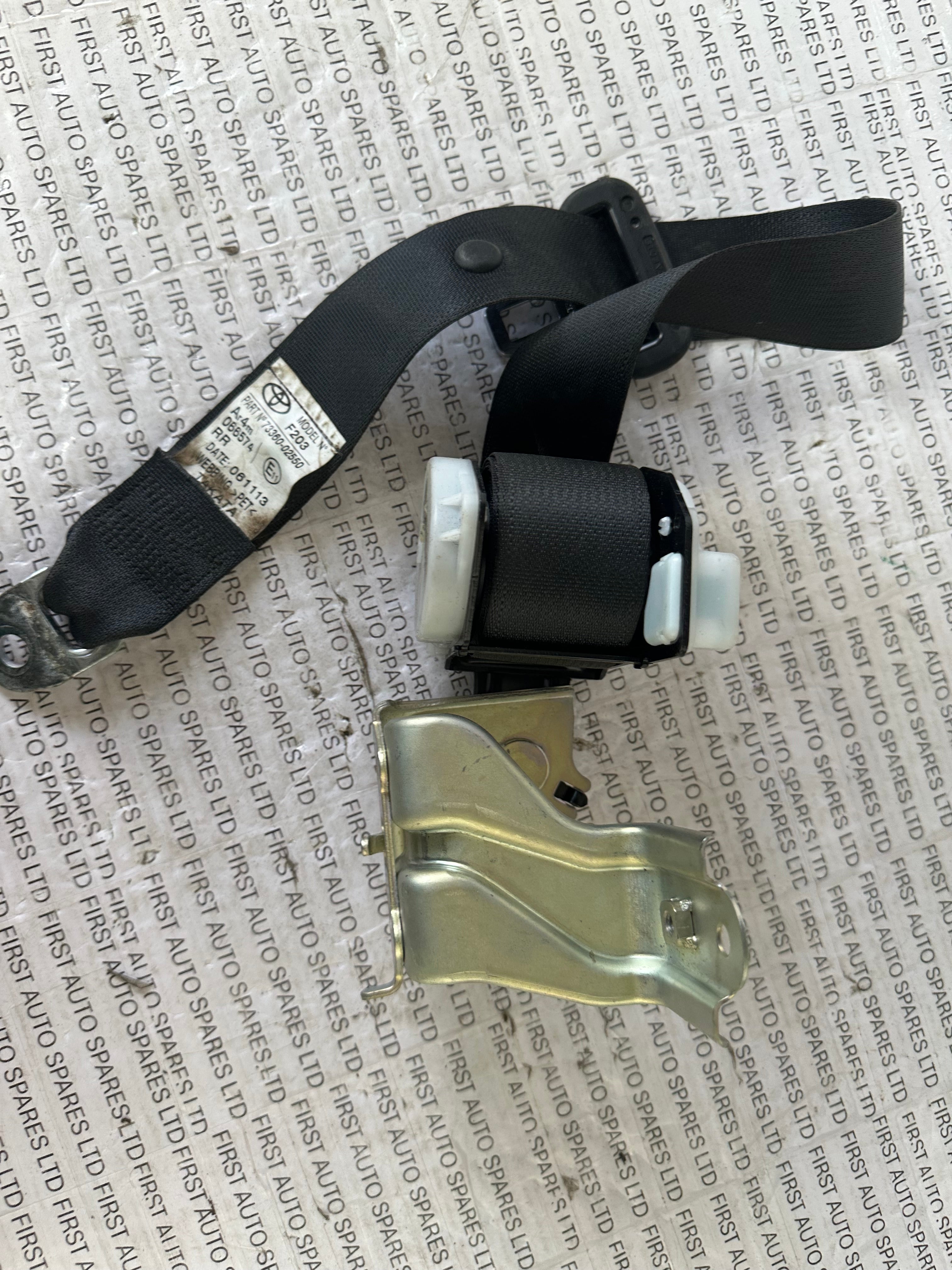 Toyota Auris 2013-2016 Rear Seat Belt (73360-02550)