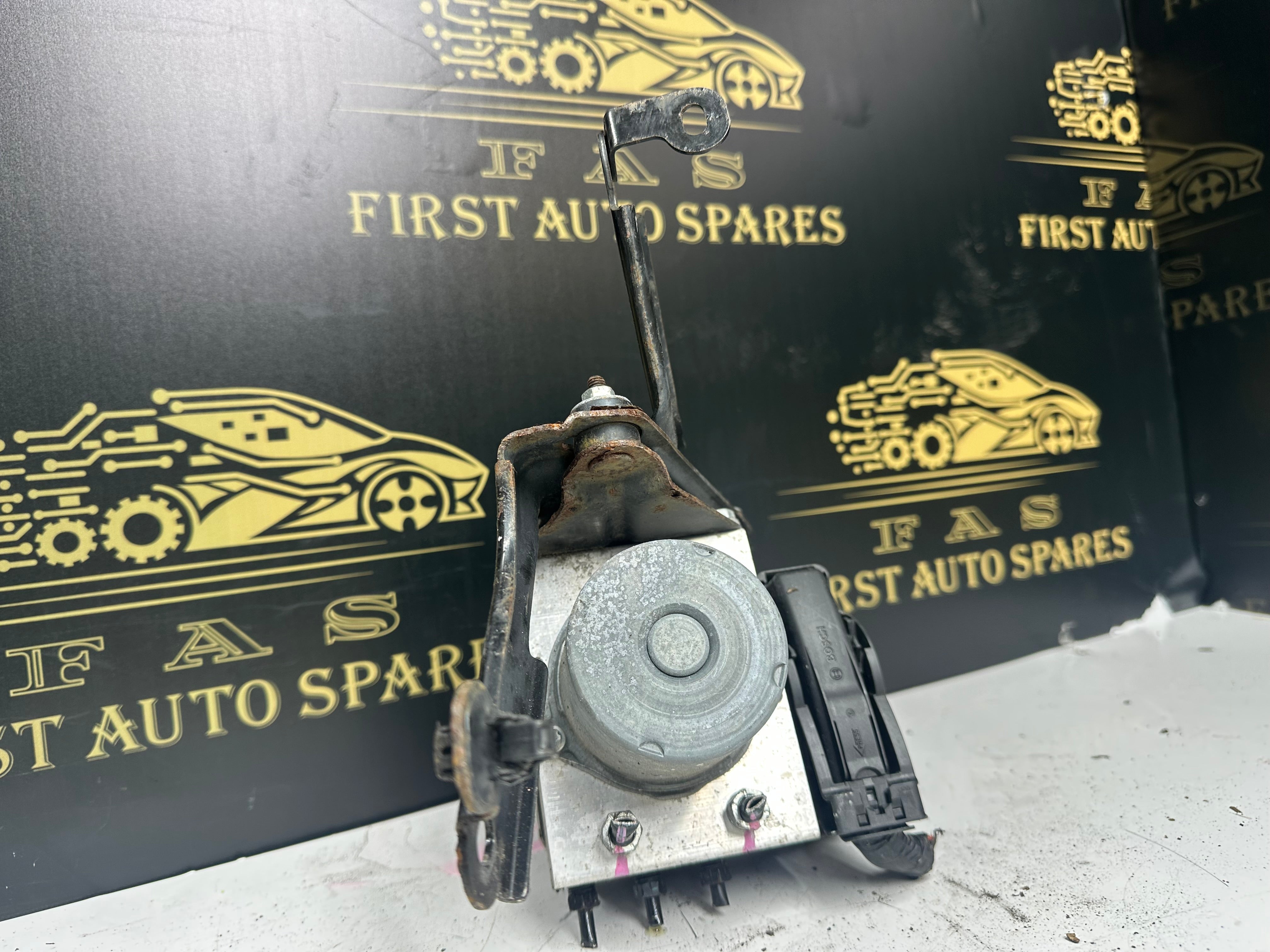 Toyota Yaris P21 2021 1.5 Hybrid ABS Pump (44540-K0151) (3330A20009) (0265957020)