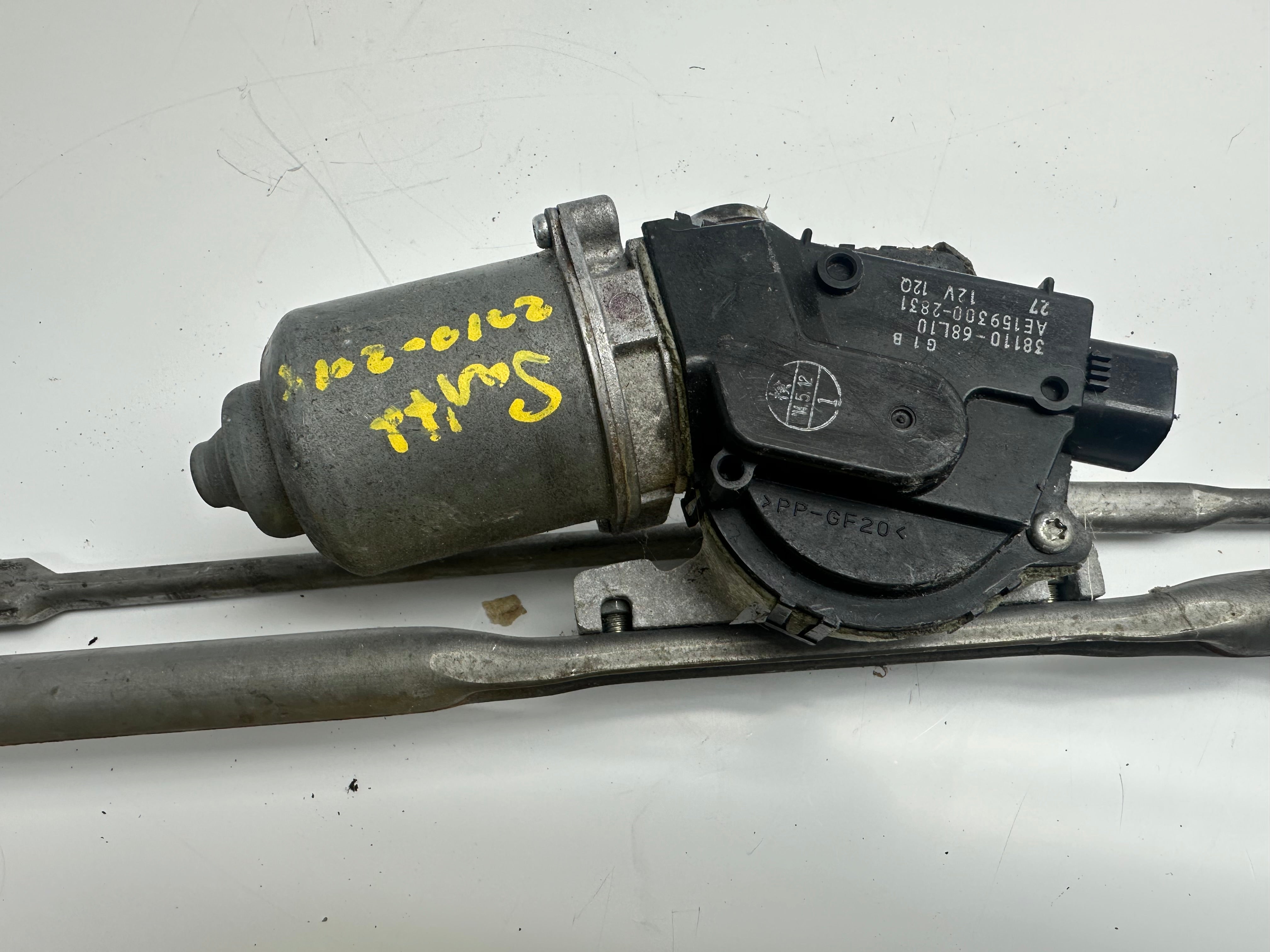 Suzuki Swift SG Front Wiper Motor & Linkage (38110-68L10)