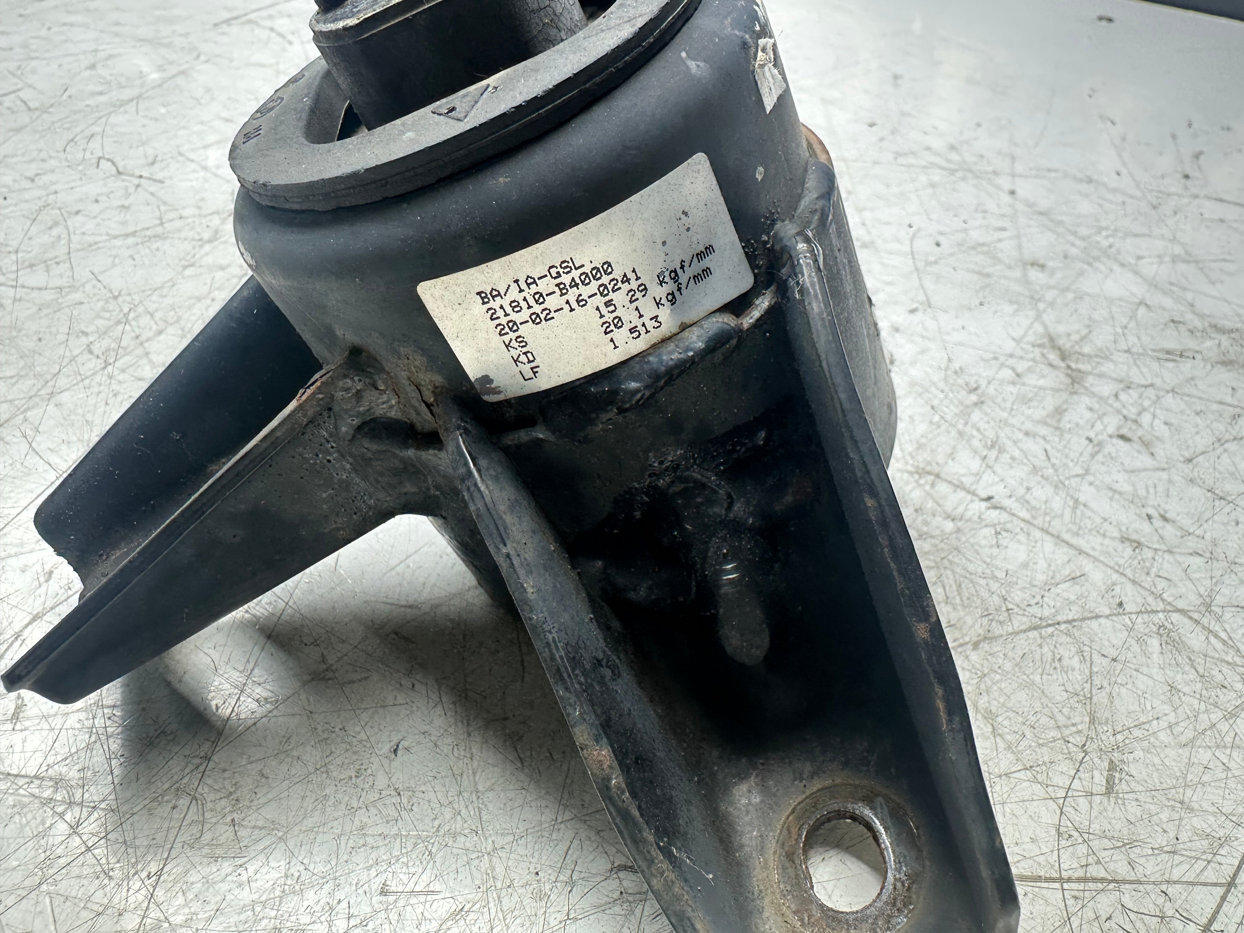 Hyundai i10 2017–2019 Engine Mount Right Side (21810B4000)