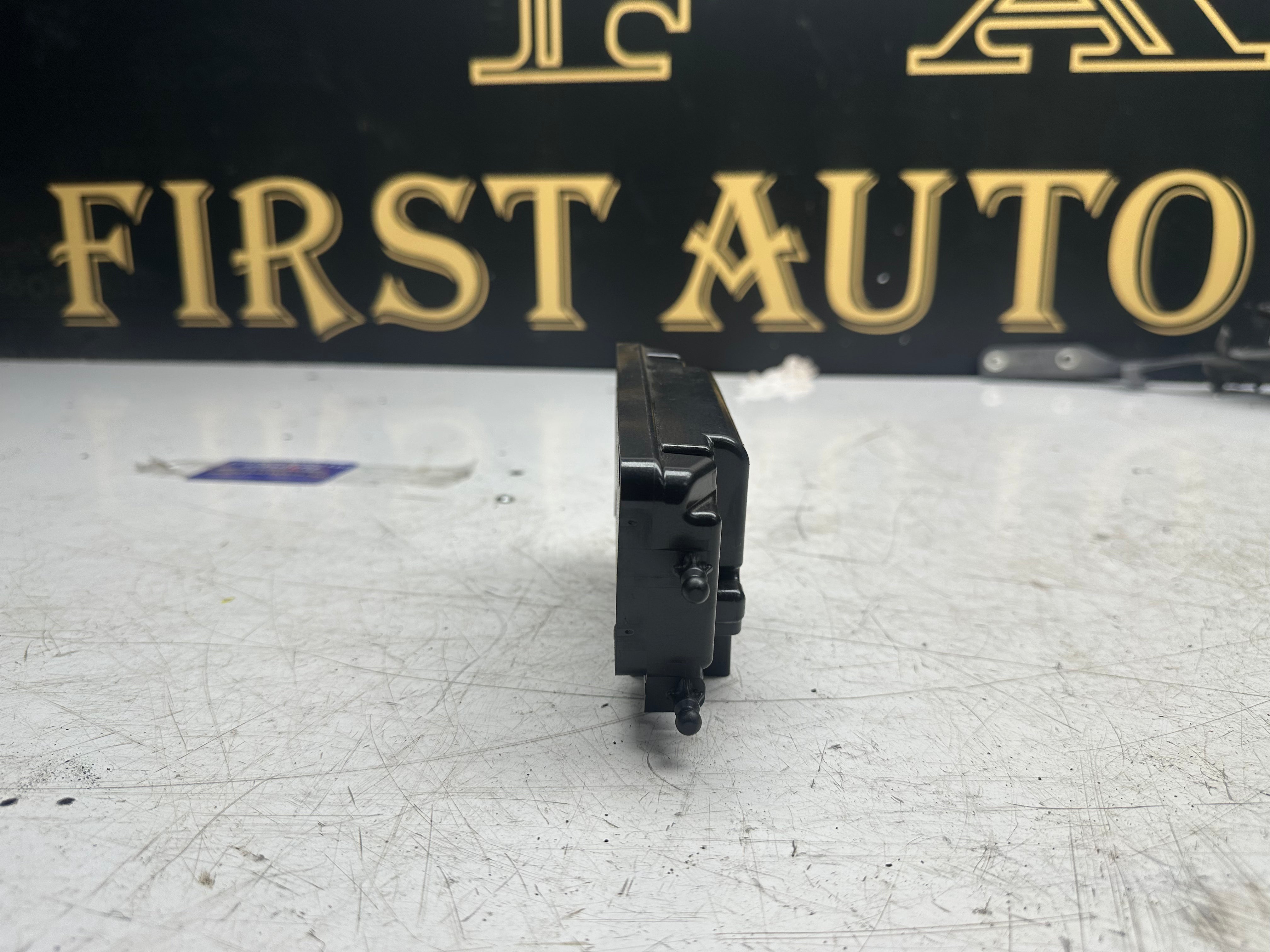 BMW 1 Series F20 ECU Module (2015) (934872601) (0285012518)