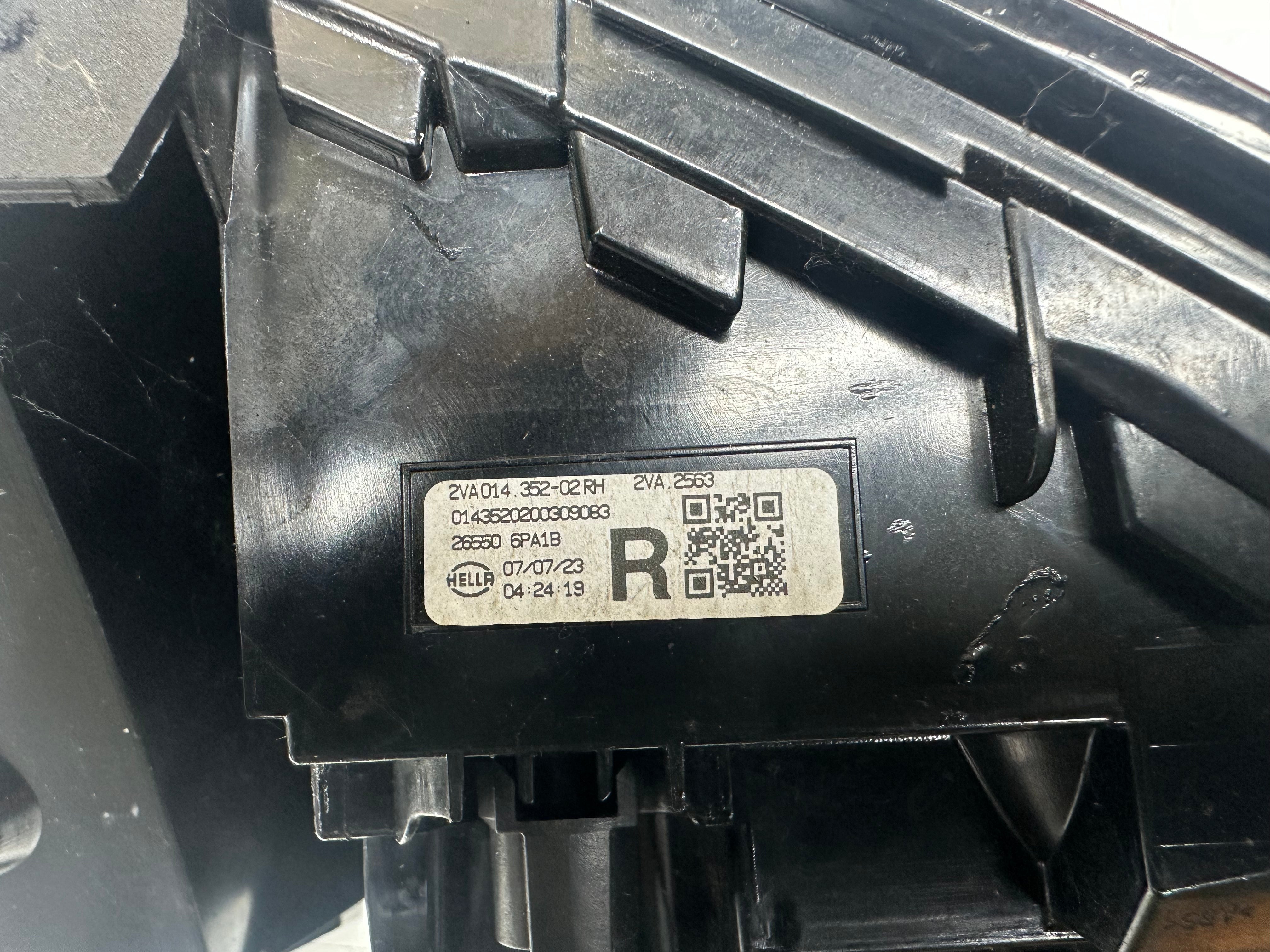 Nissan Juke F16 2019 Right Rear Tail Light (231.389-02R) (2VA014.352-02 RH)