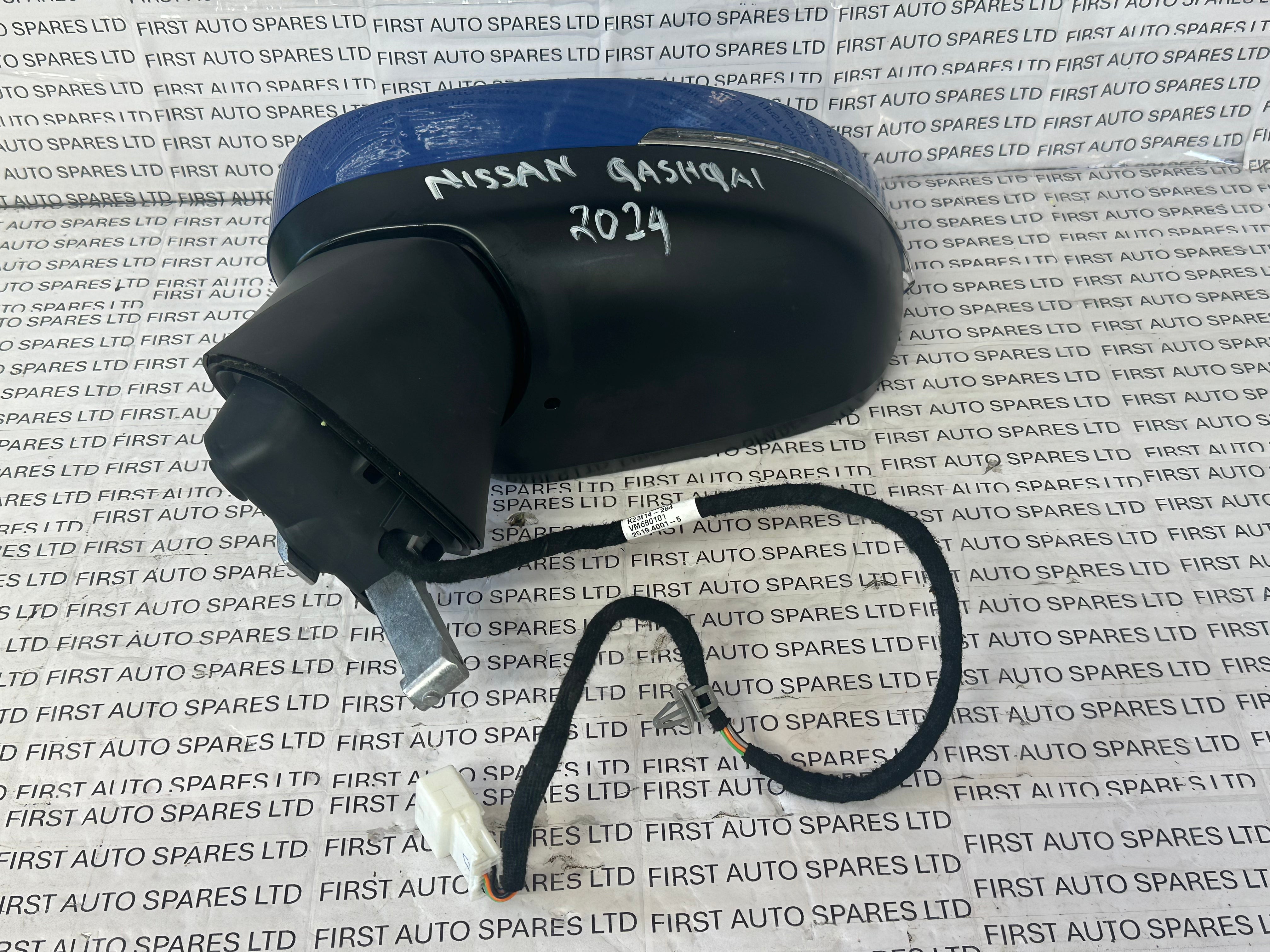 Nissan Qashqai 2024 Left Wing Mirror