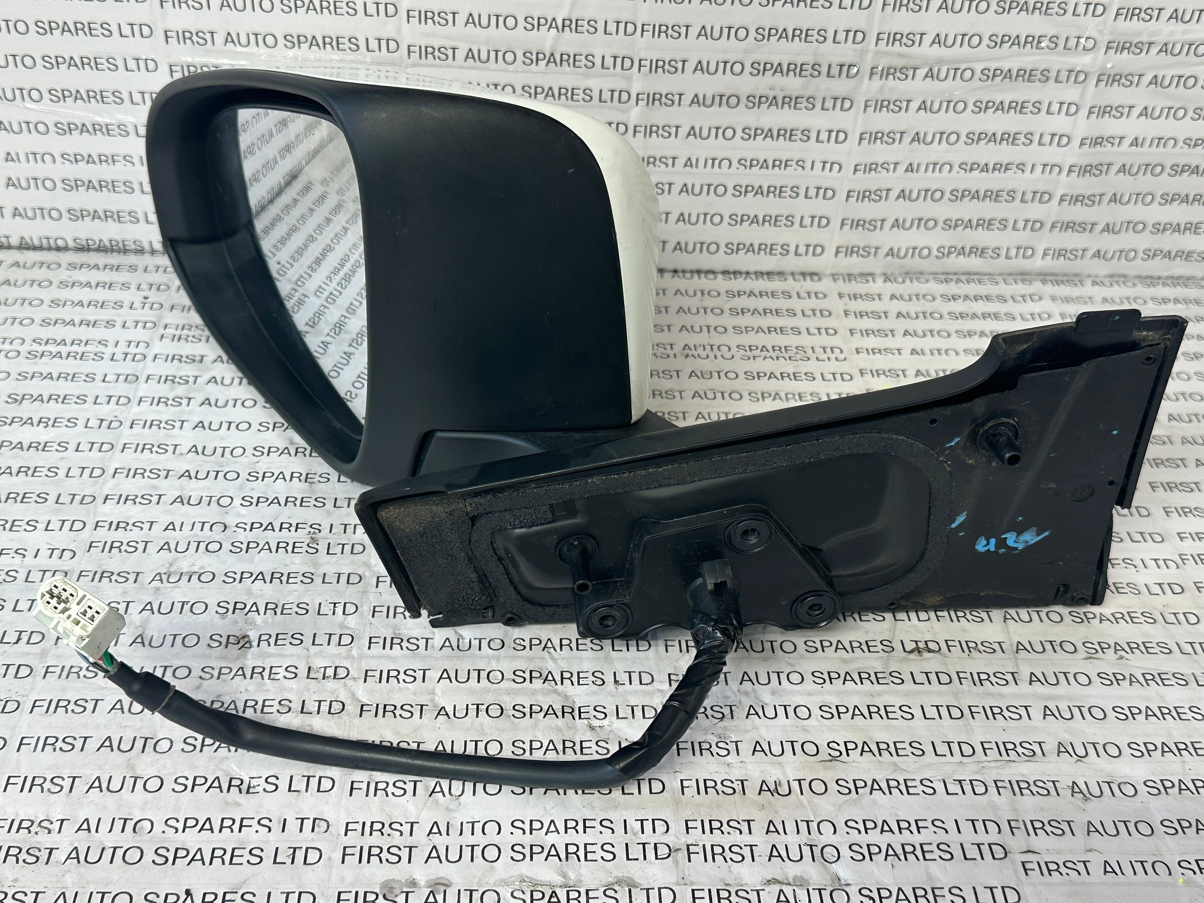 TOYOTA Yaris 2019 Left Wing Mirror