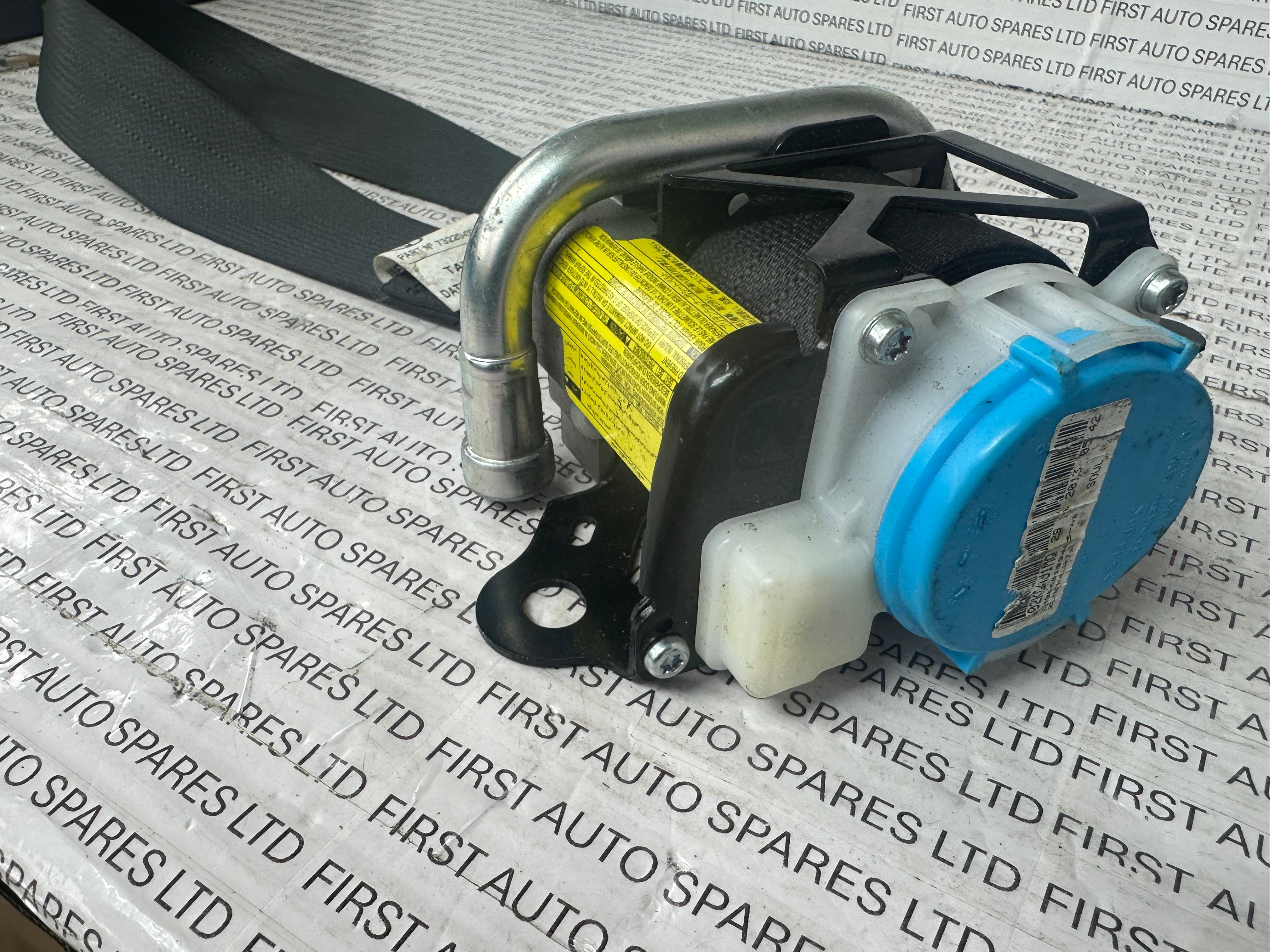 Toyota Yaris 2013 Front Left Seatbelt 73220-0D311