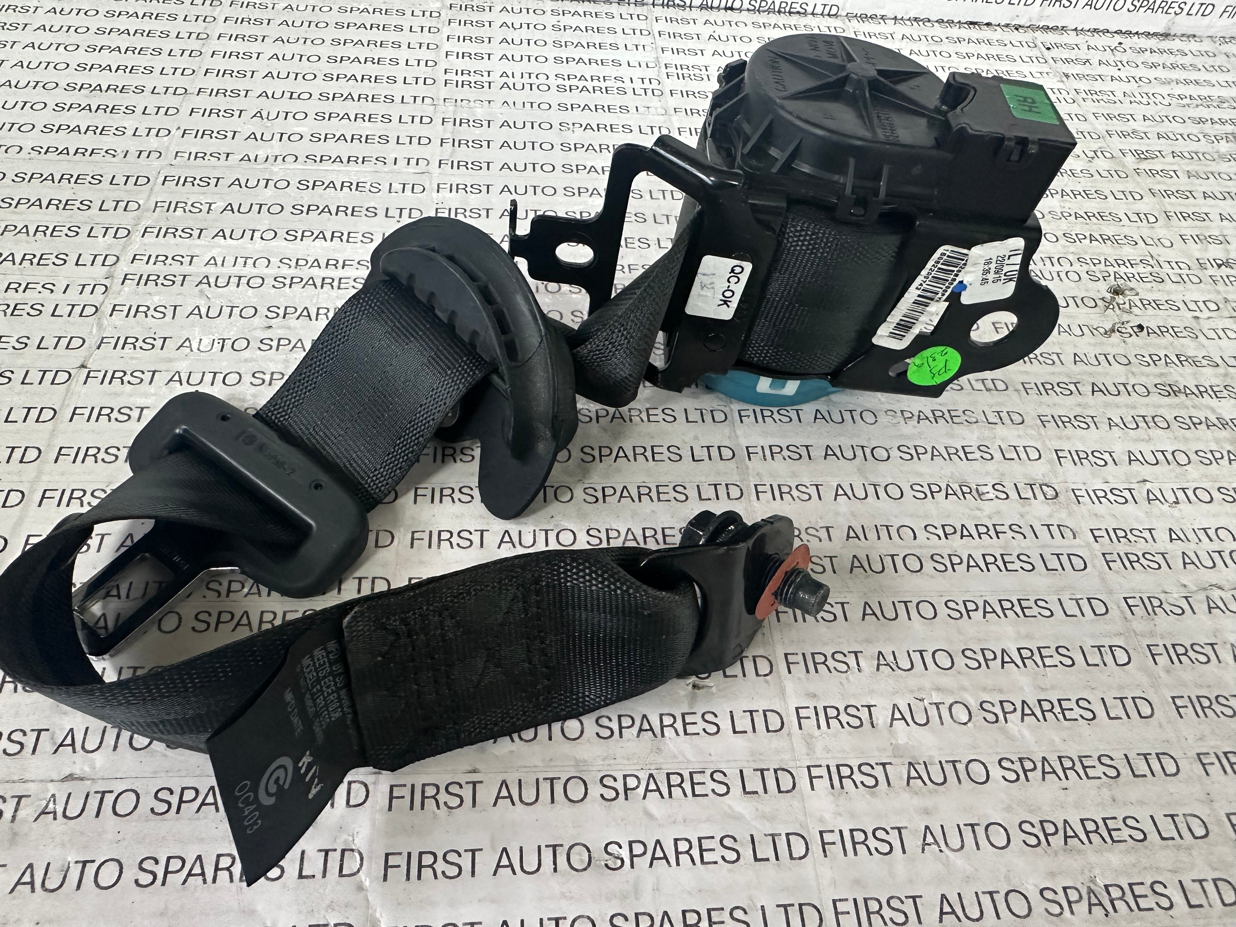 Hyundai i10 2016 Front Right Seatbelt - (89820-B9000)