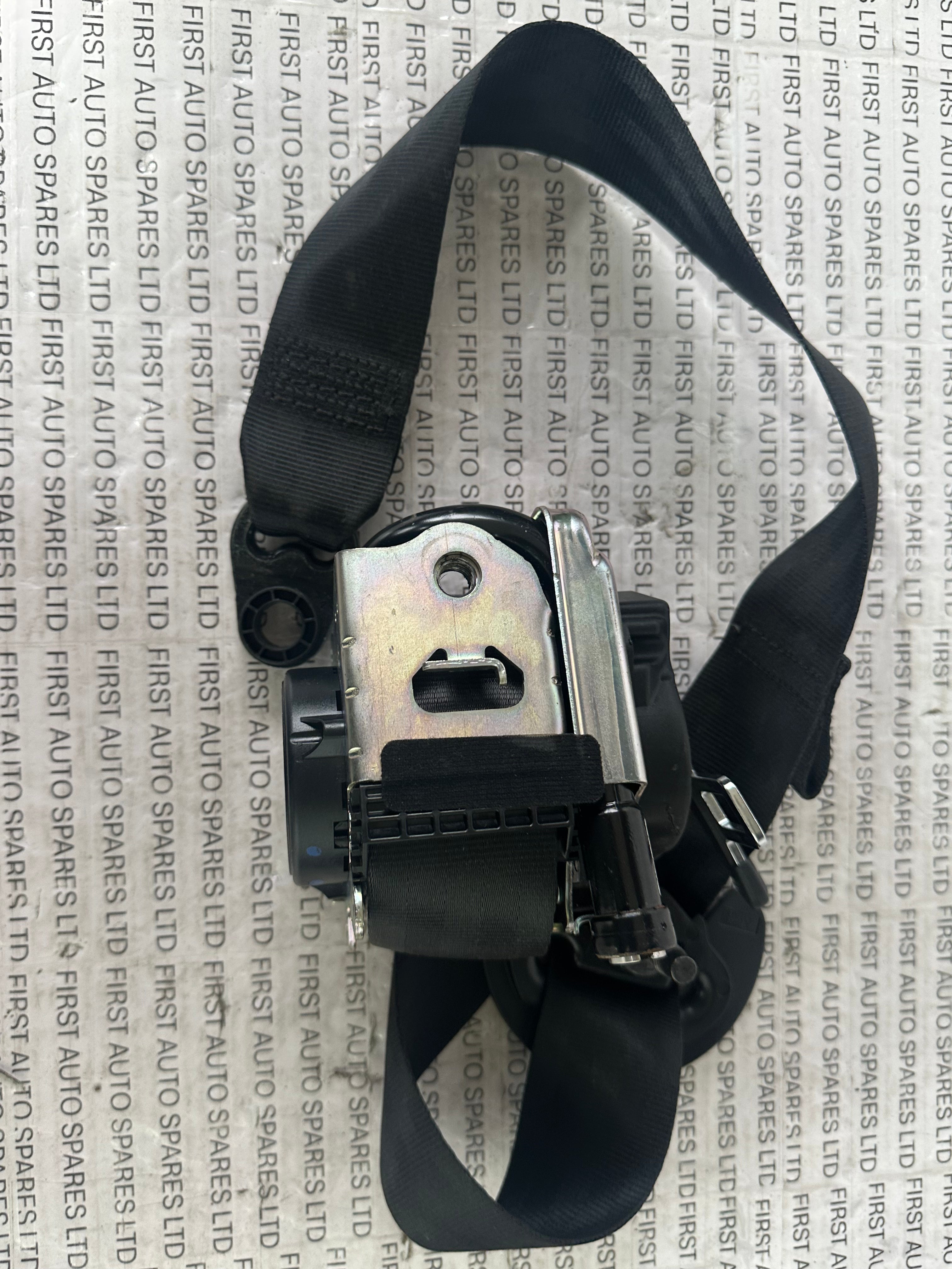 Land Rover Discovery Sport Front Passenger's Left Seatbelt (L004591) (635385200B)