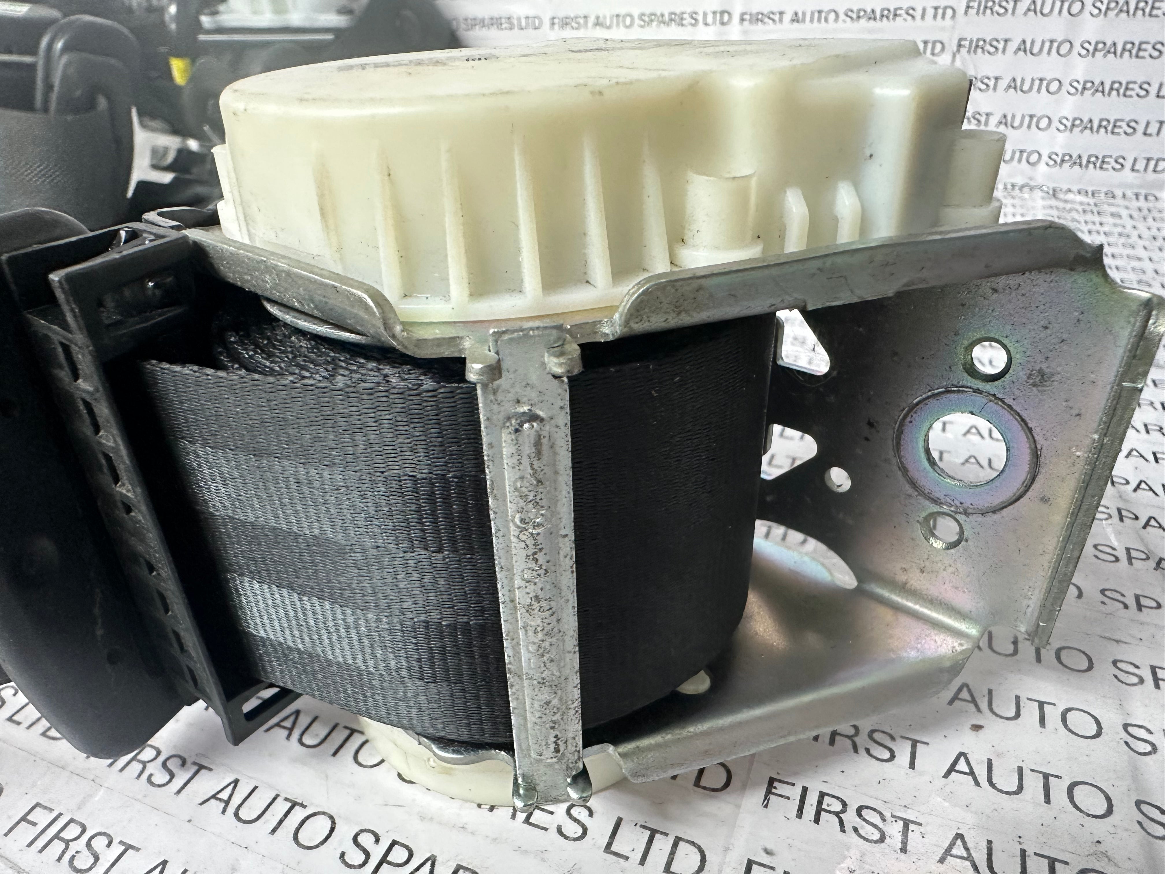 Ford Focus 2012 Rear Left Seat Belt (BM51-611B68-AB3JA6)