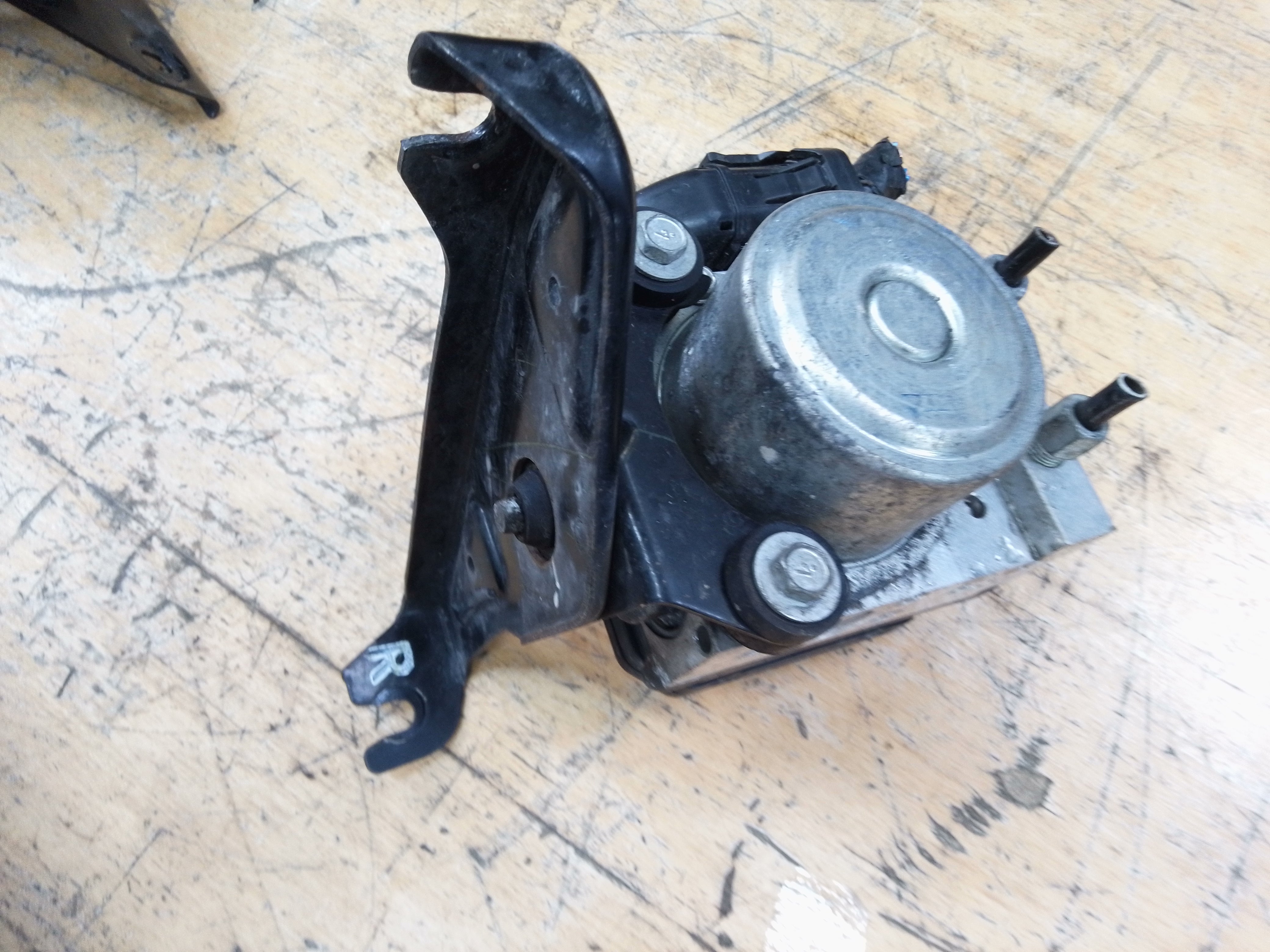 Nissan Juke 2018 F15 1.5 Diesel ABS Control Module Pump (TD8405)