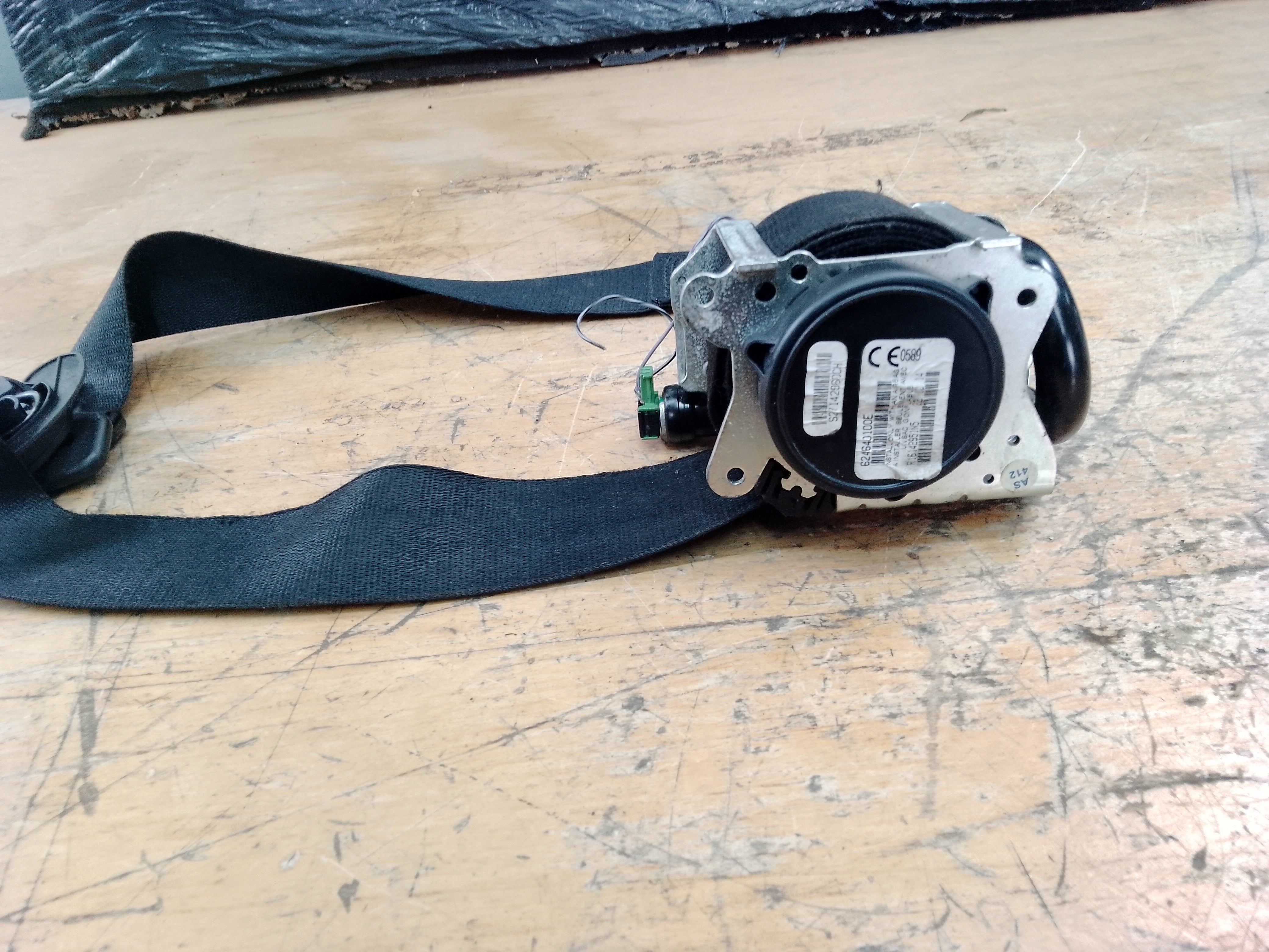 BMW X5 Series F15 Passenger Left Seat Belt Pretensioner (624640100E)