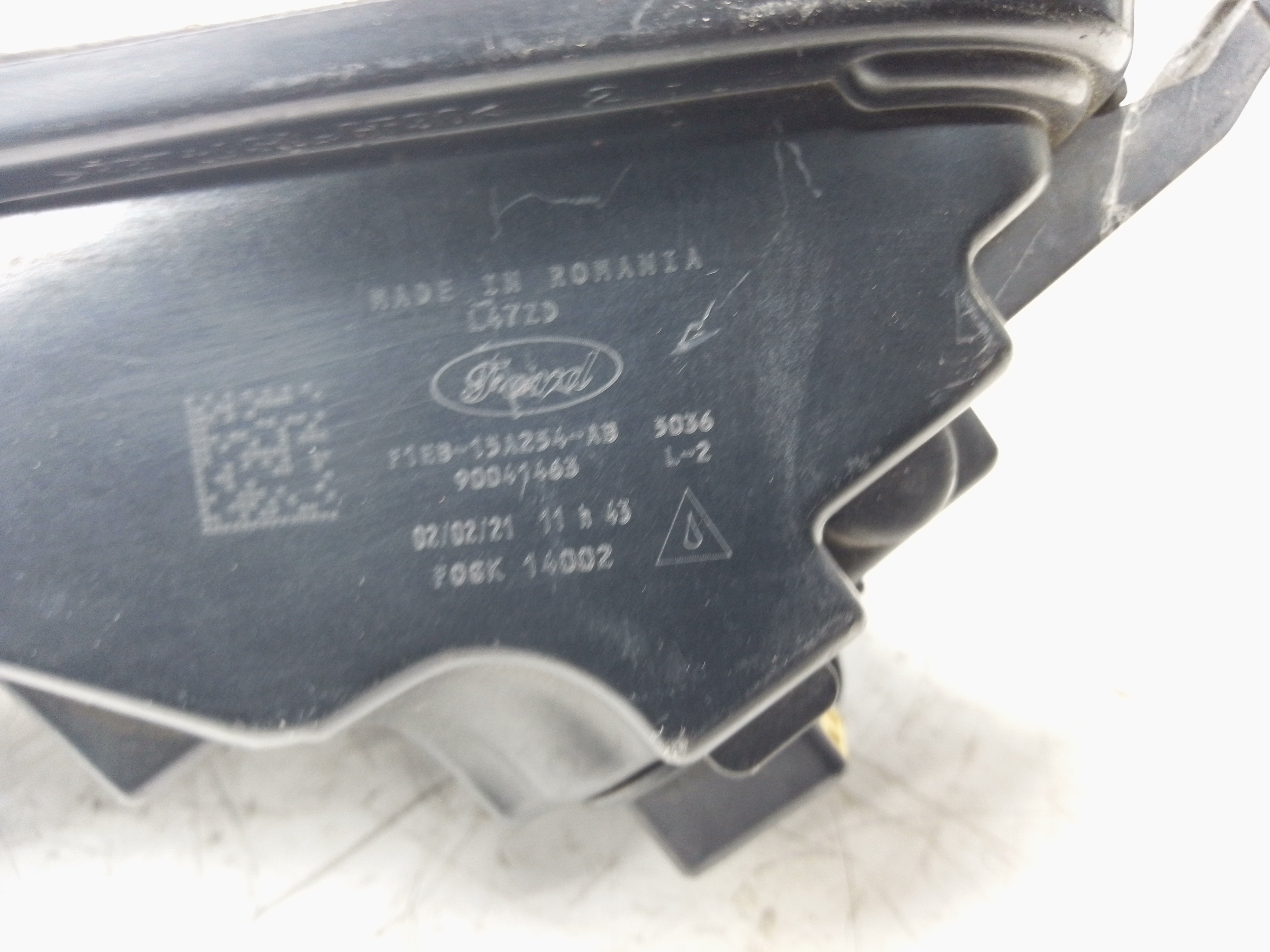 Ford Focus 2015 Front Bumper Right Side Fog Light (F1EB-15A254-AB)
